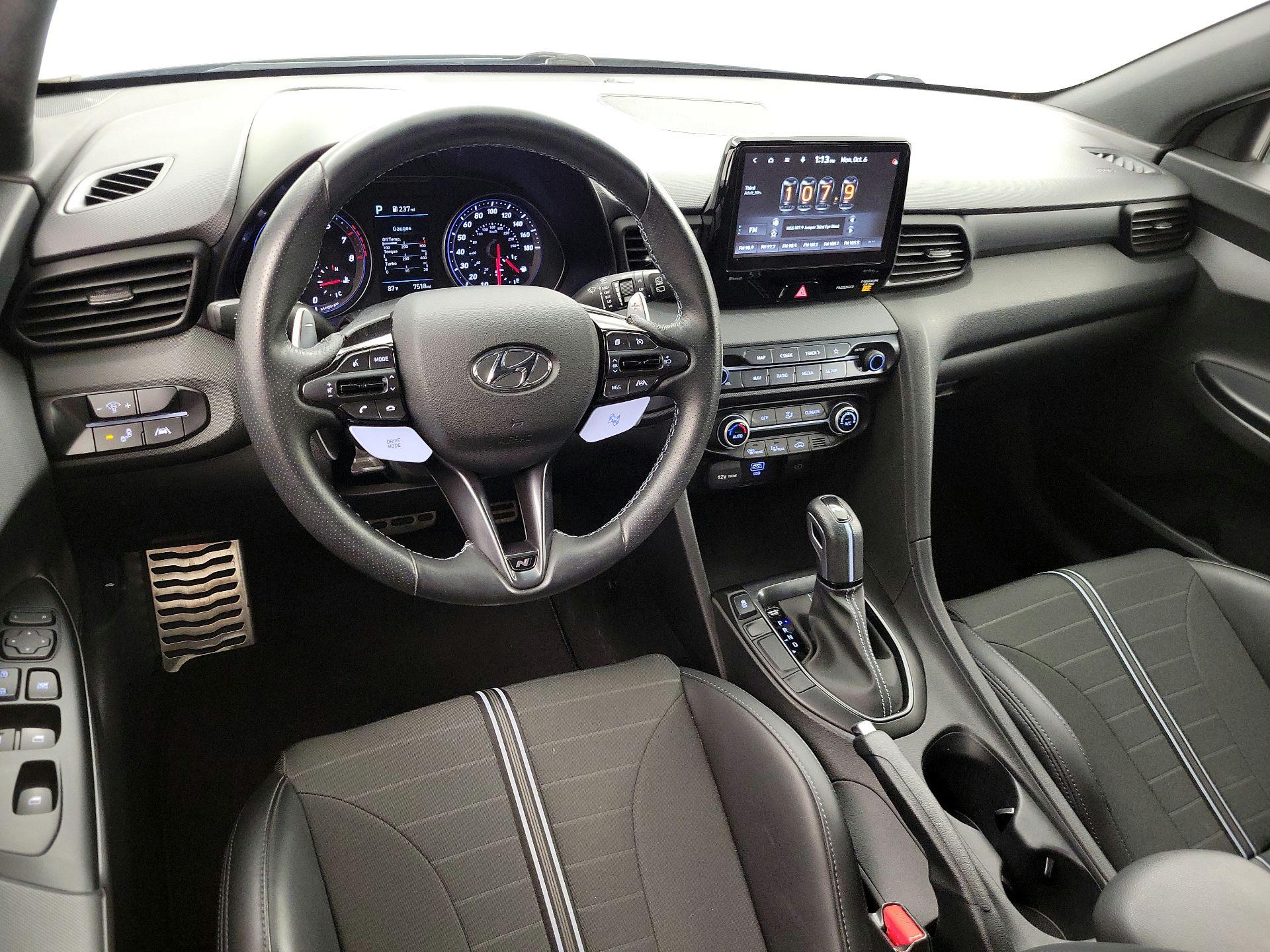 Thumbnail: 2021 Hyundai Veloster - 9
