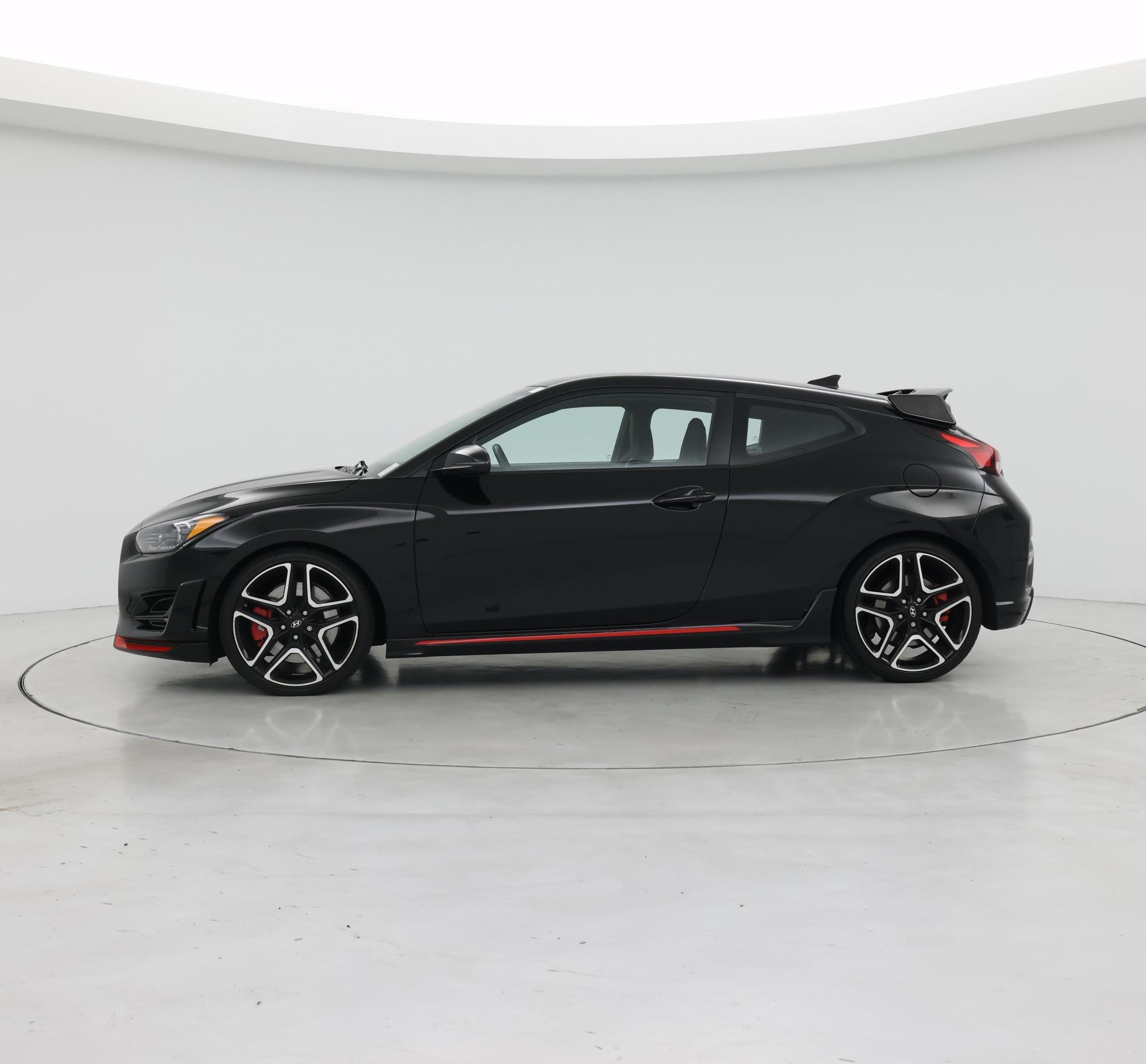 Thumbnail: 2021 Hyundai Veloster - 3