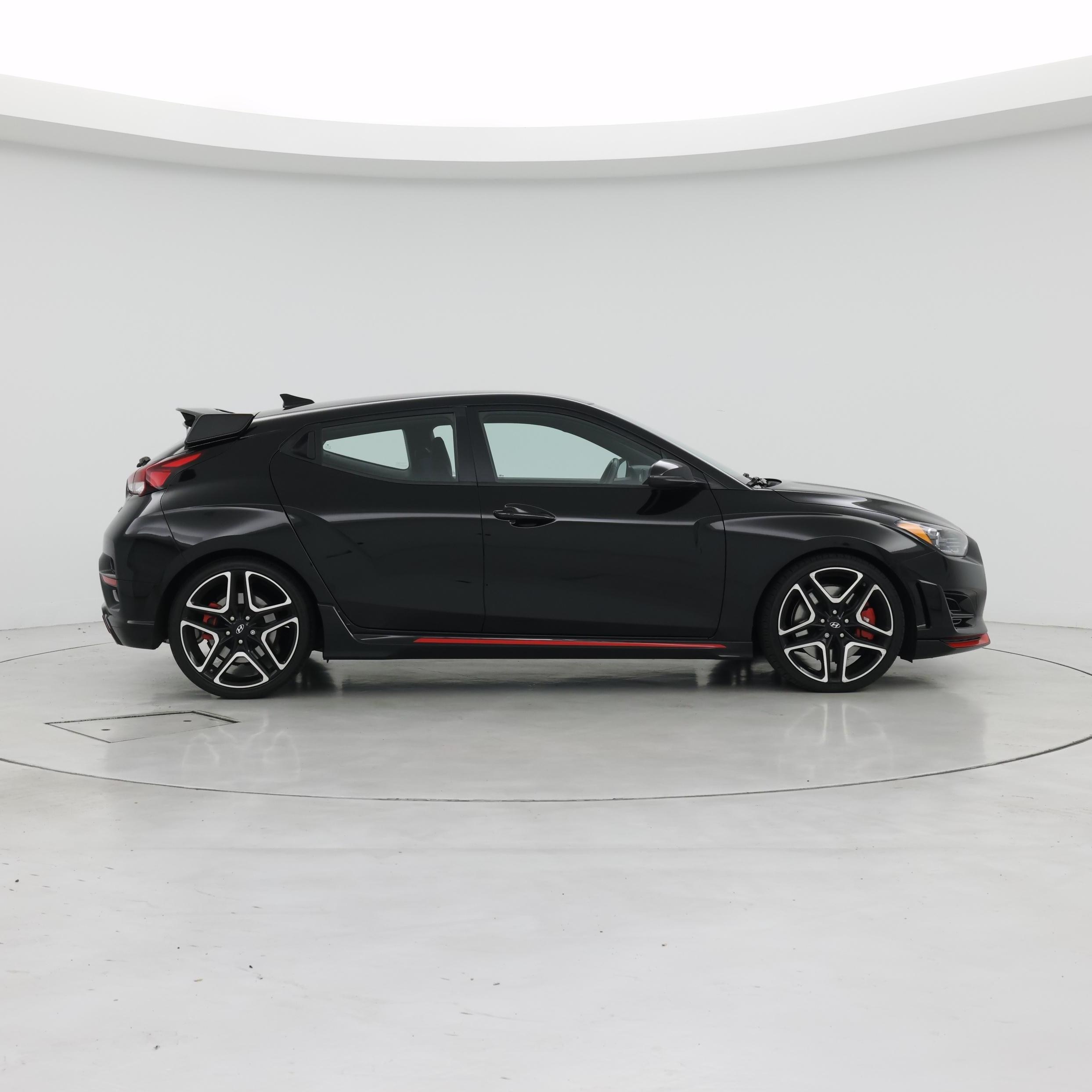 Thumbnail: 2021 Hyundai Veloster - 7