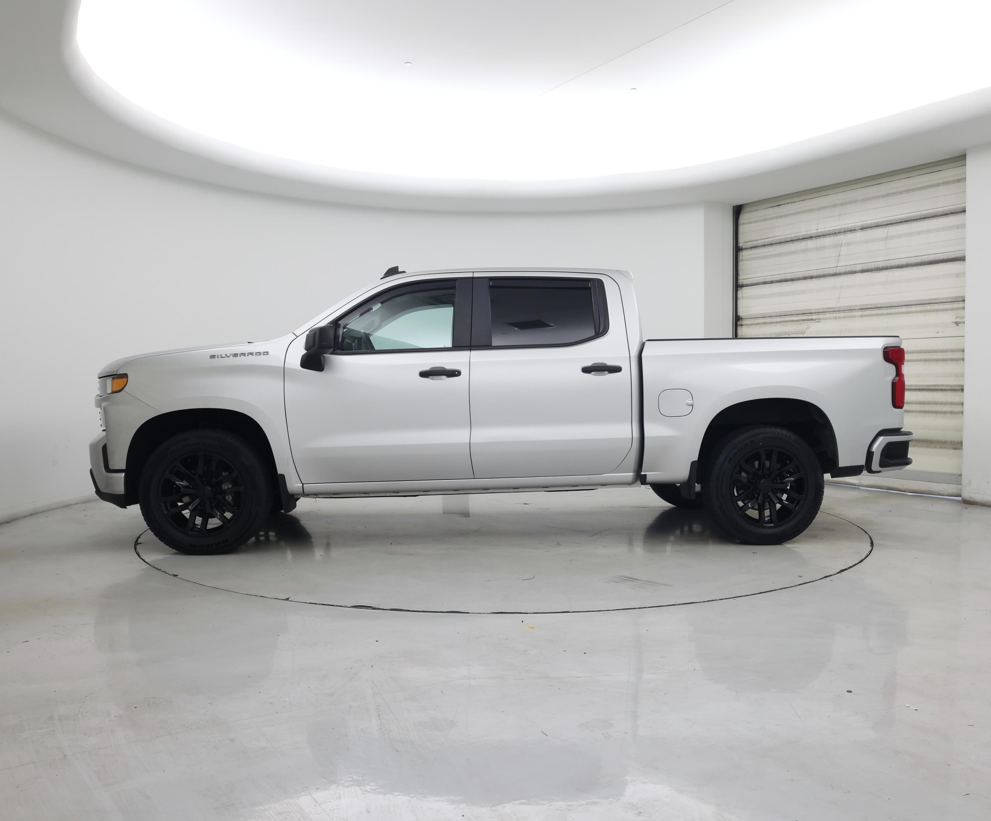 Thumbnail: 2021 Chevrolet Silverado 1500 - 3