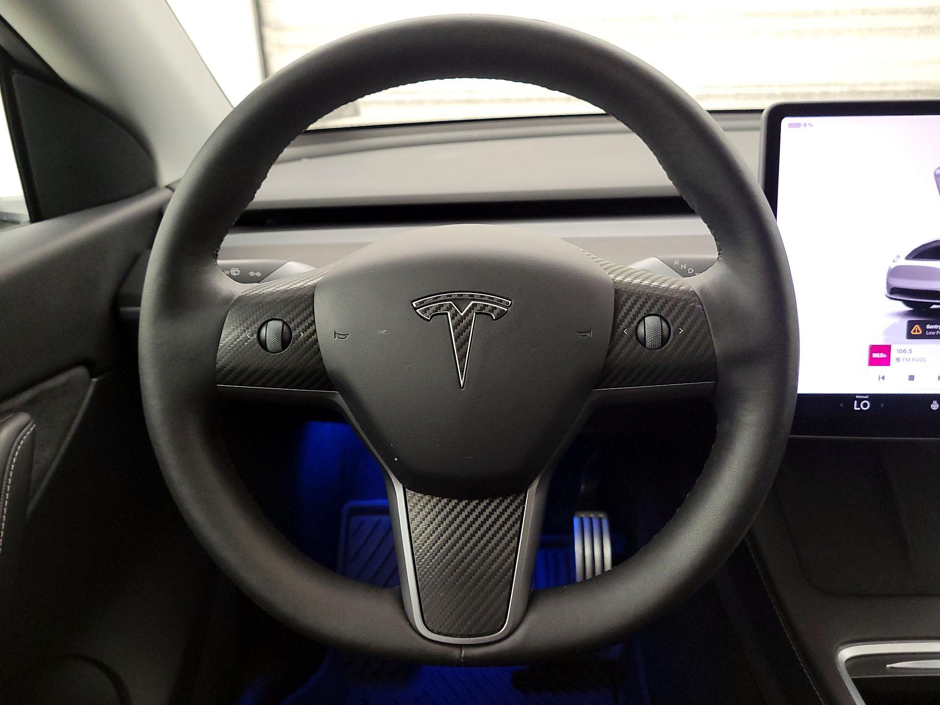 Thumbnail: 2022 Tesla Model Y - 10