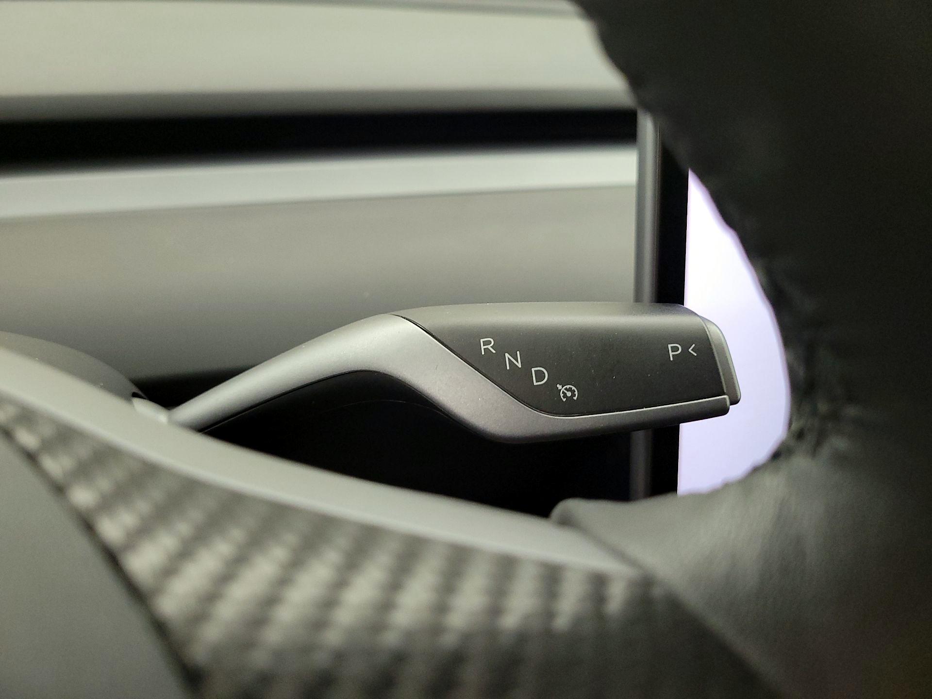 Thumbnail: 2022 Tesla Model Y - 17