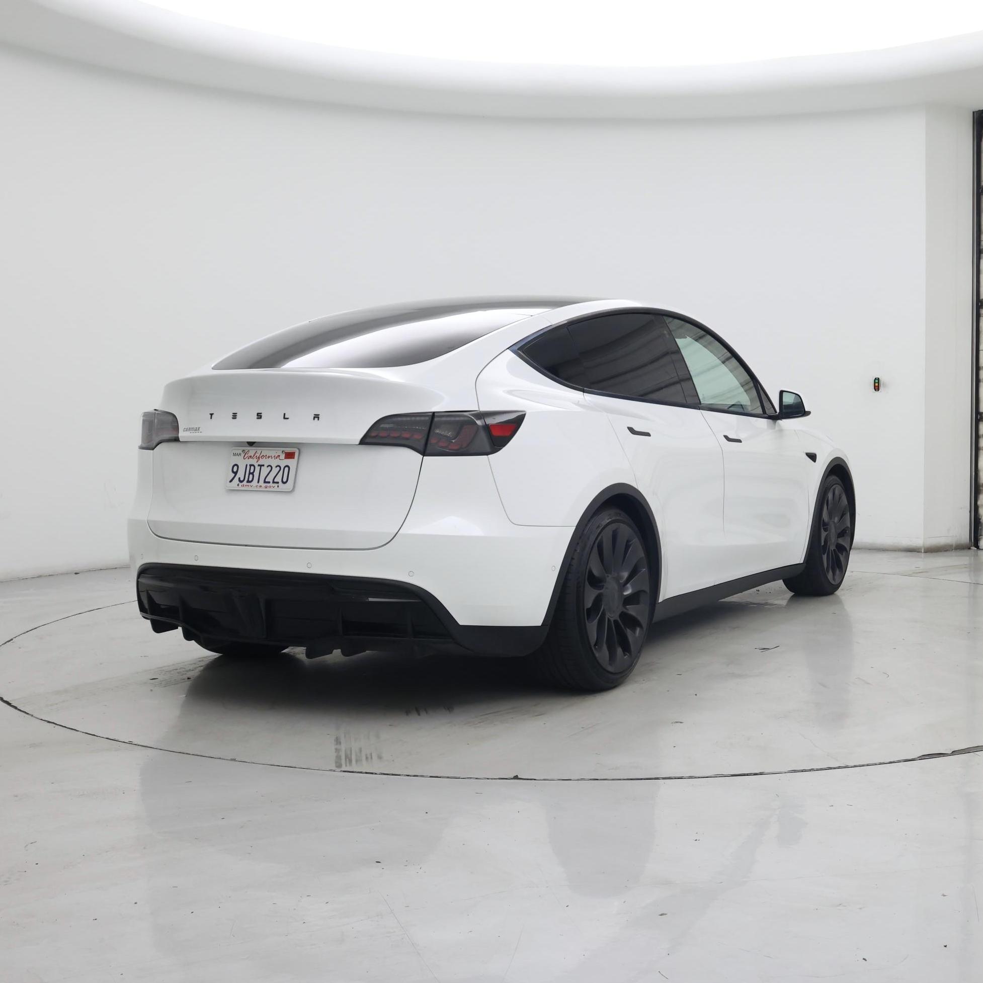 Thumbnail: 2022 Tesla Model Y - 8