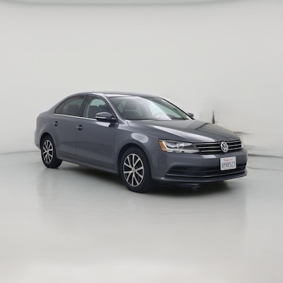 Gray 2017 Volkswagen Jetta SE