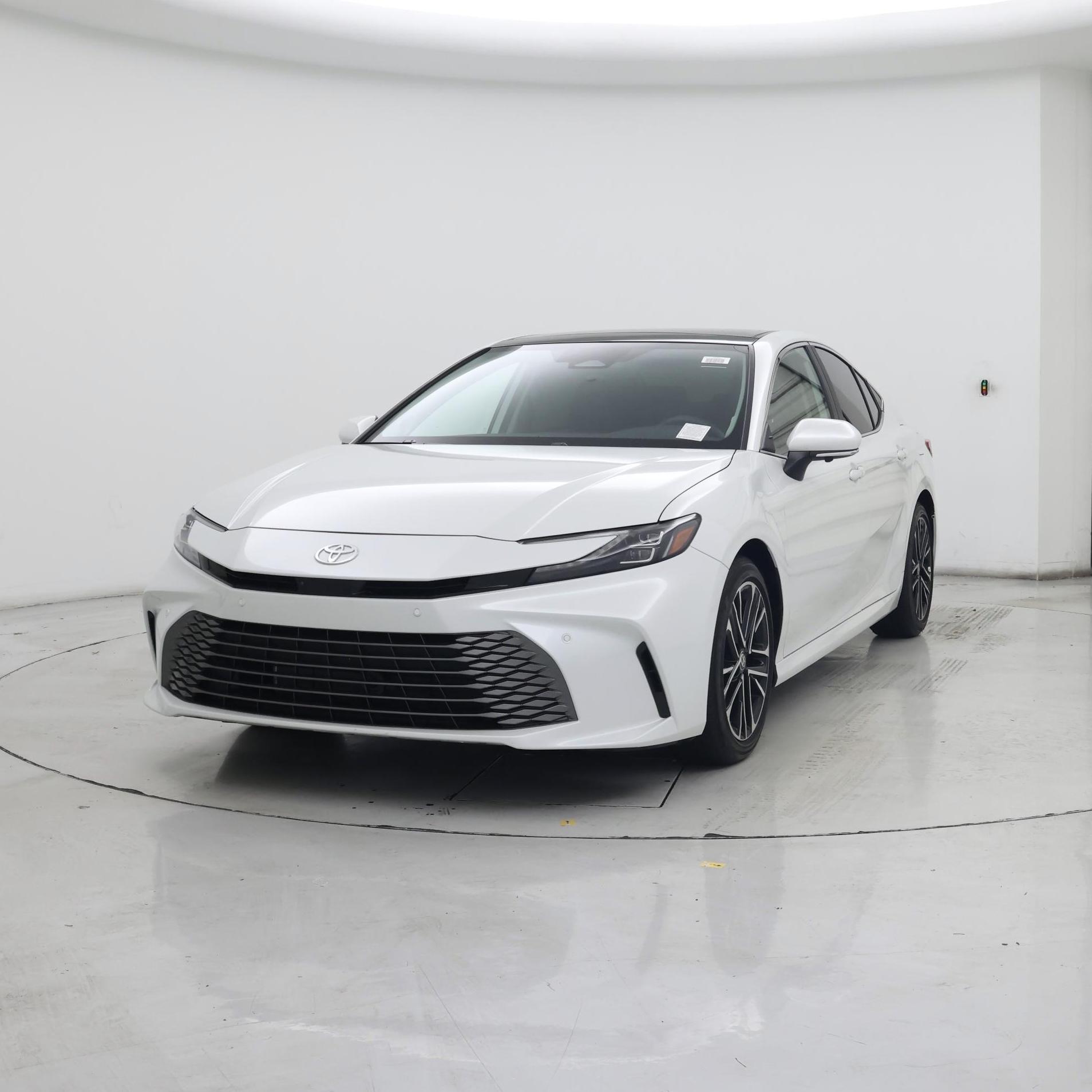 Thumbnail: 2025 Toyota Camry - 4