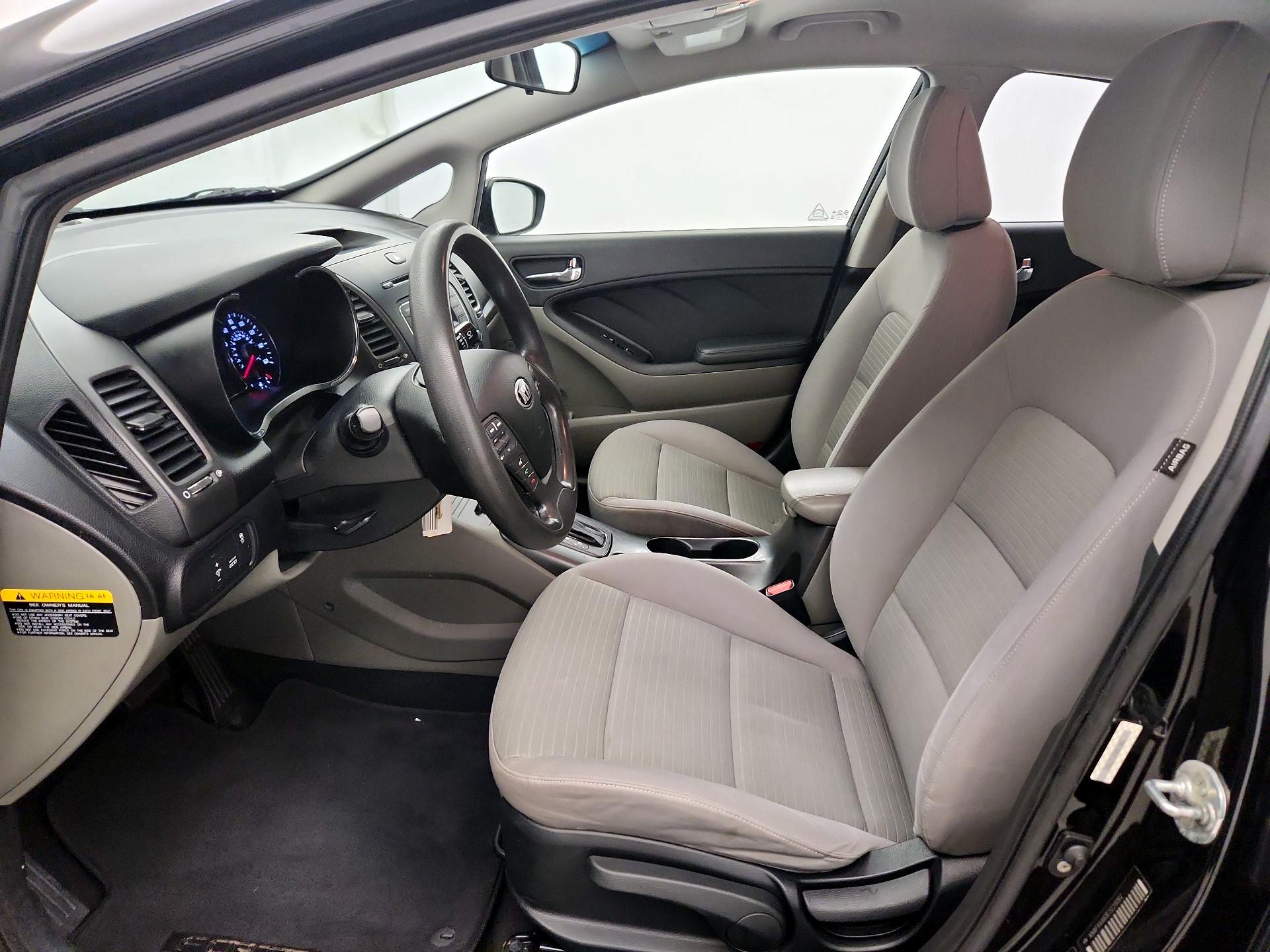 Thumbnail: 2014 Kia Forte - 11