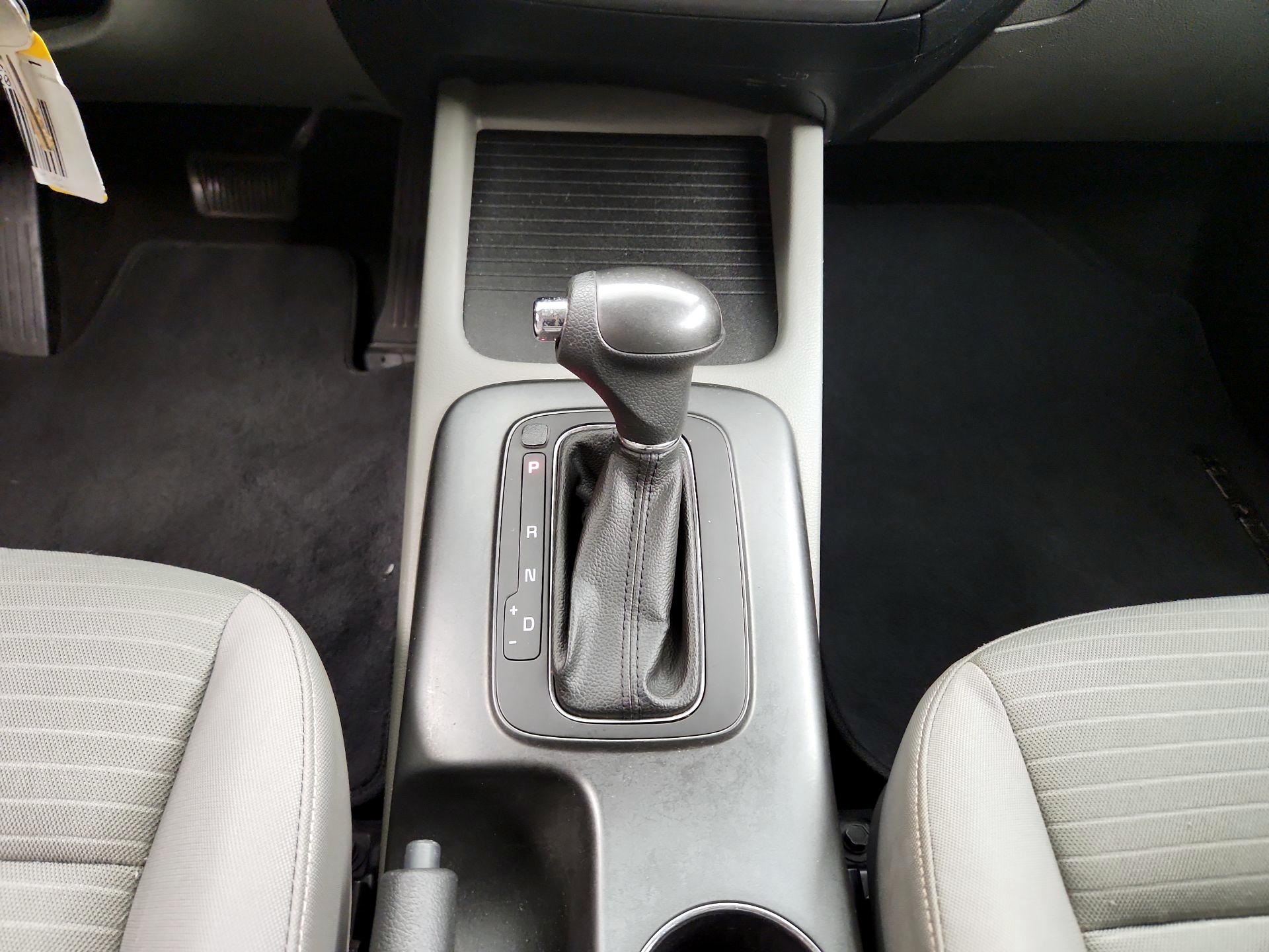 Thumbnail: 2014 Kia Forte - 16