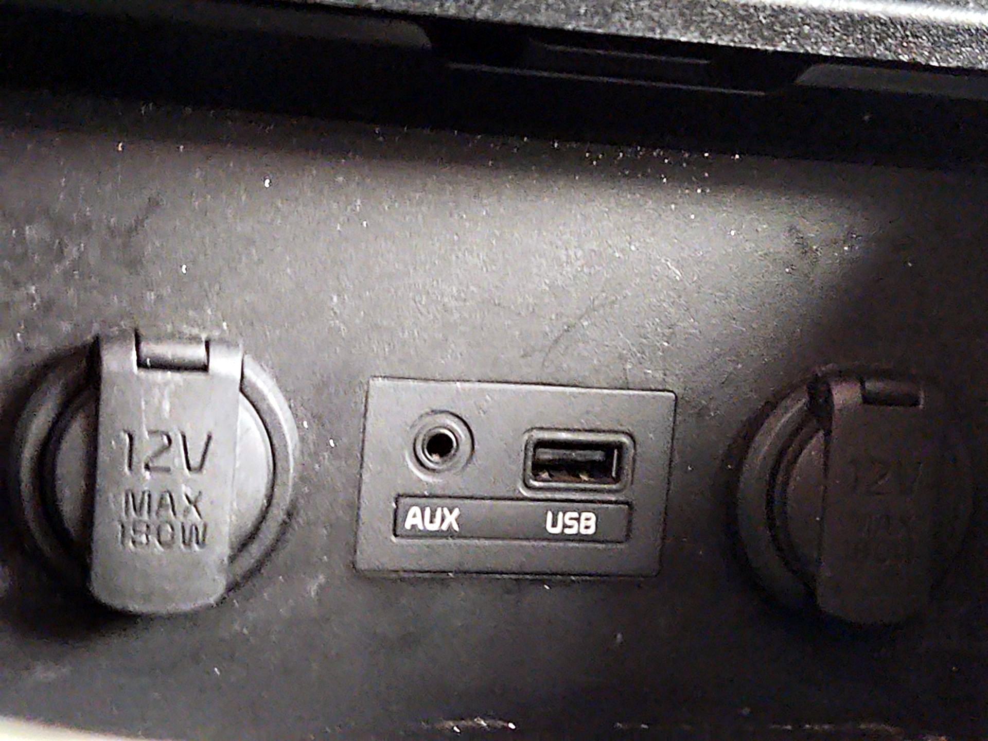 Thumbnail: 2014 Kia Forte - 17