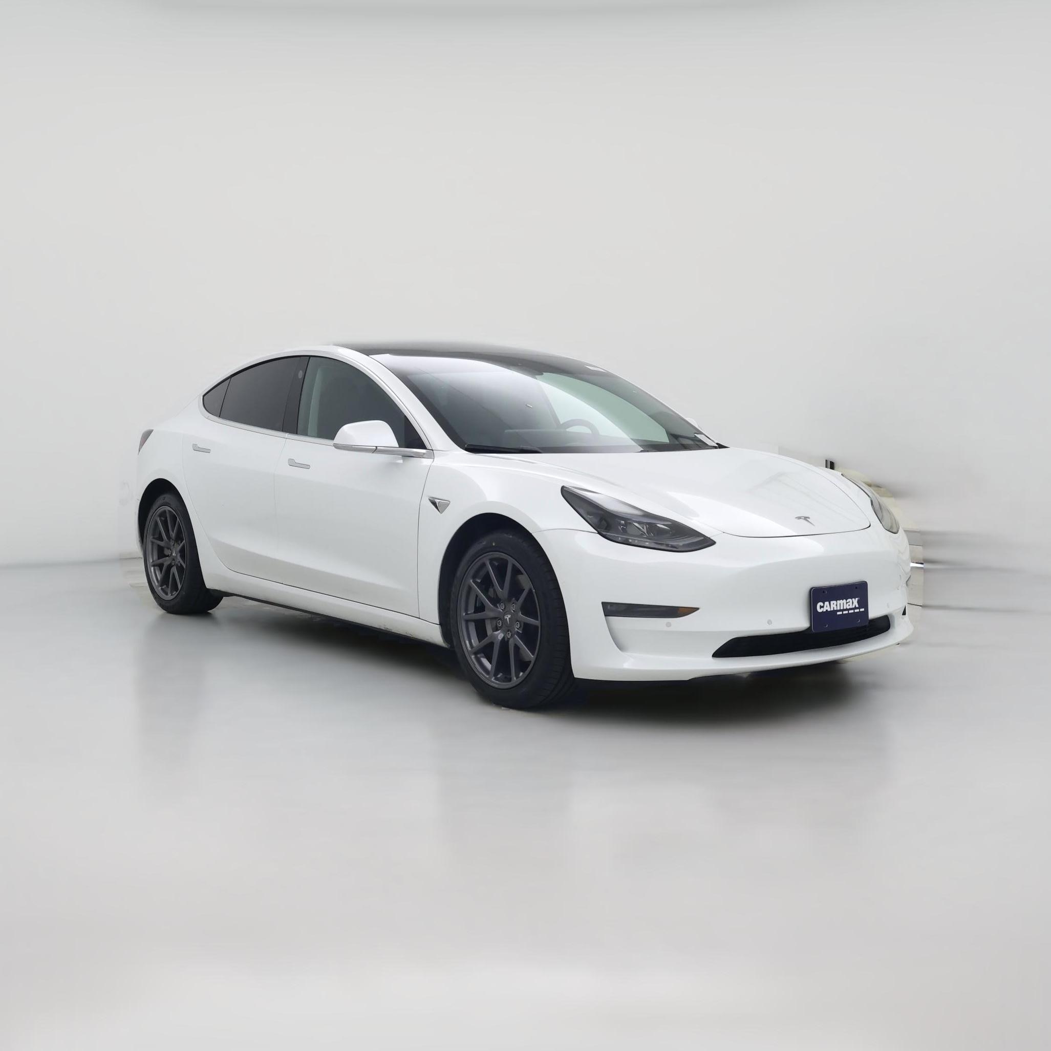 Thumbnail: 2019 Tesla Model 3 - 1