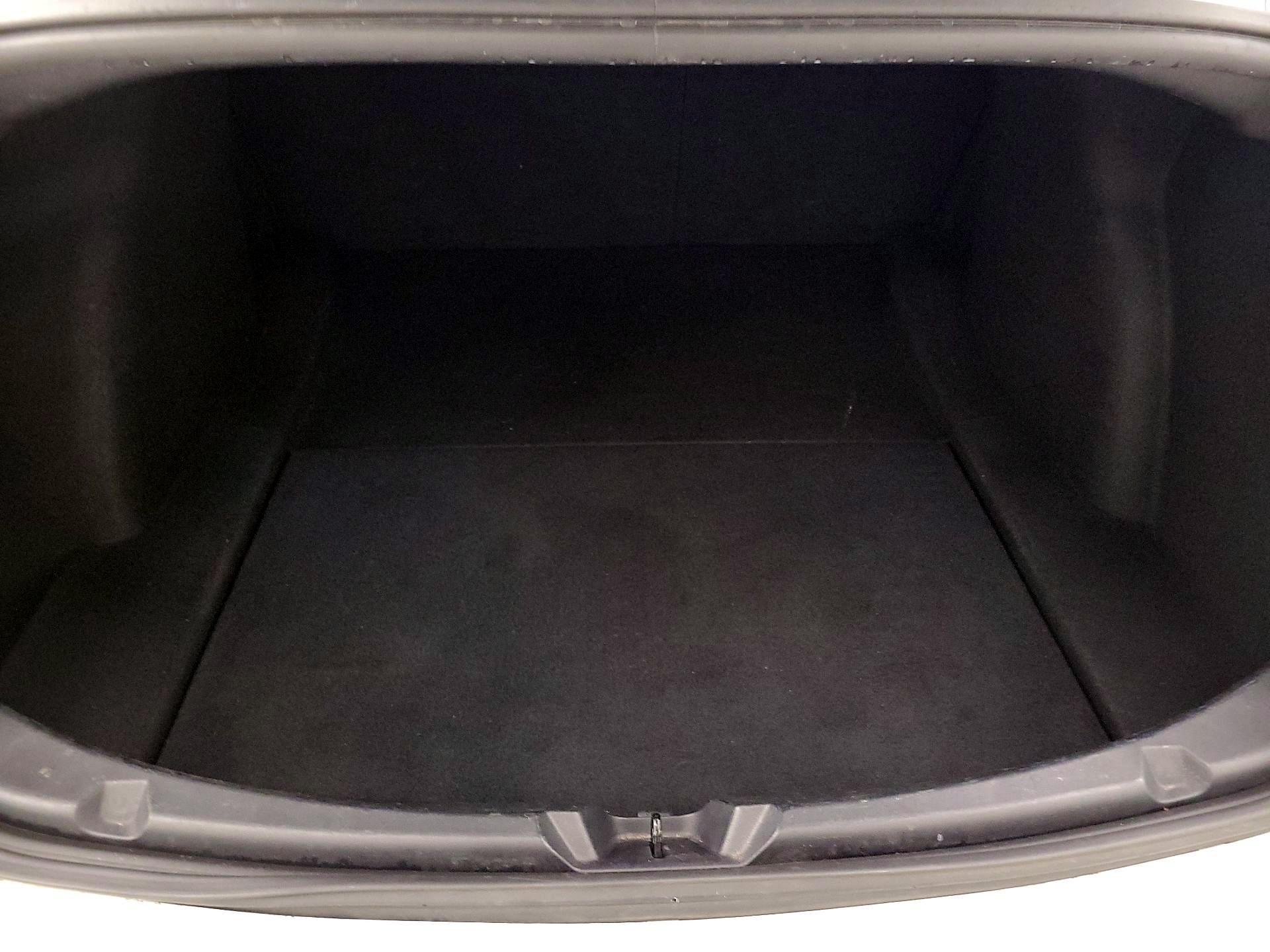 Thumbnail: 2019 Tesla Model 3 - 20