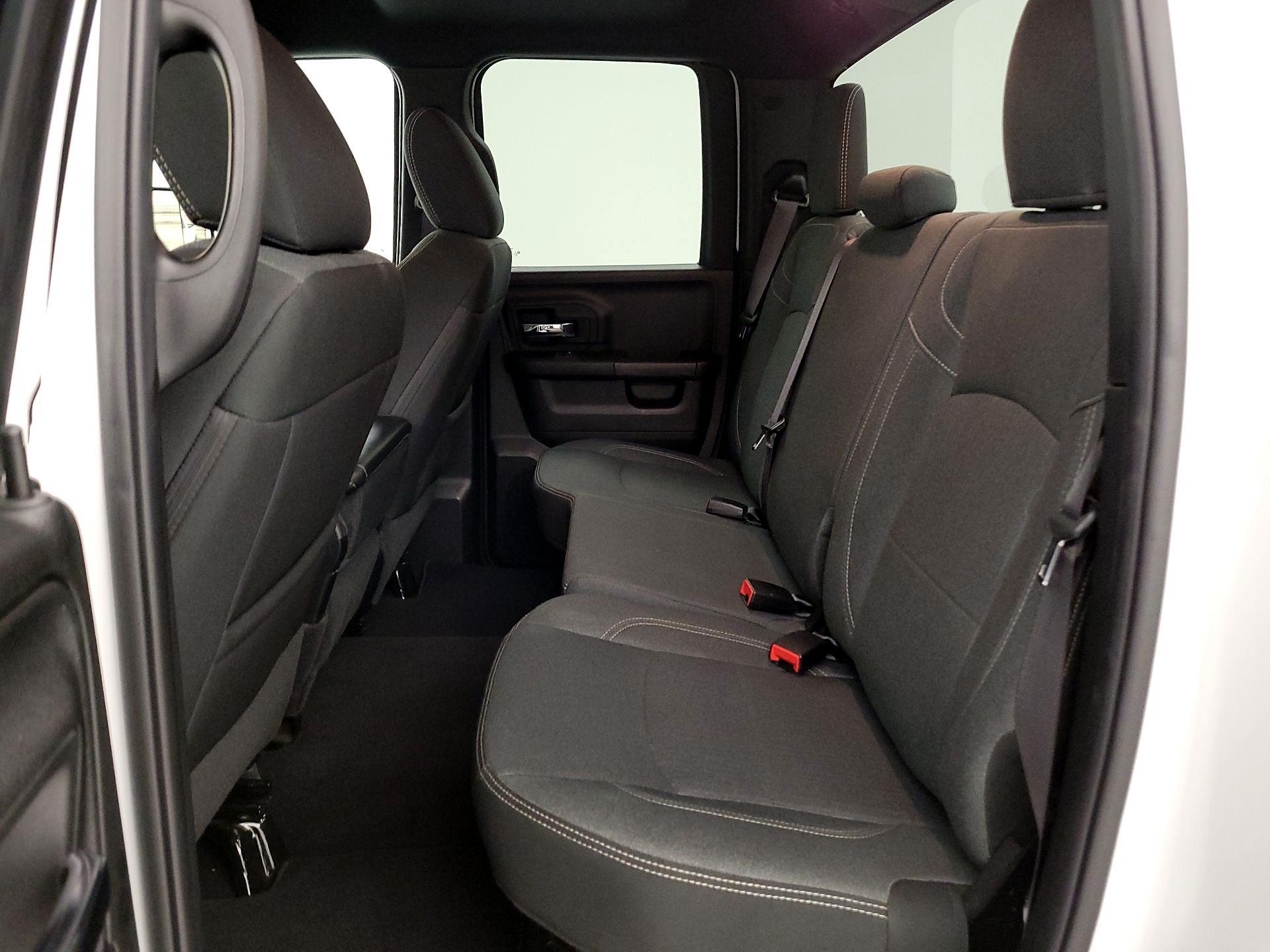 Thumbnail: 2021 RAM 1500 Classic - 19