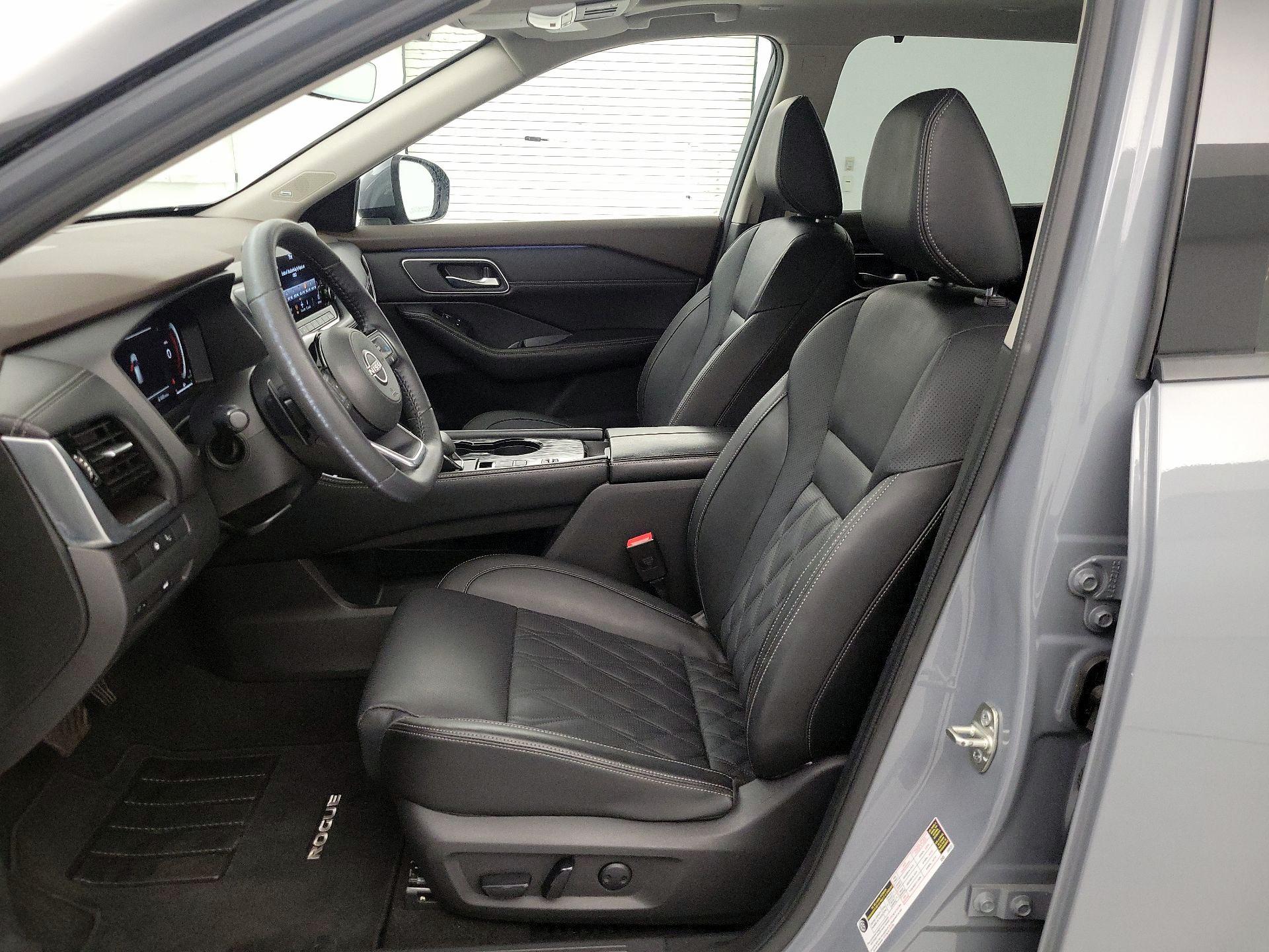 Thumbnail: 2023 Nissan Rogue - 11