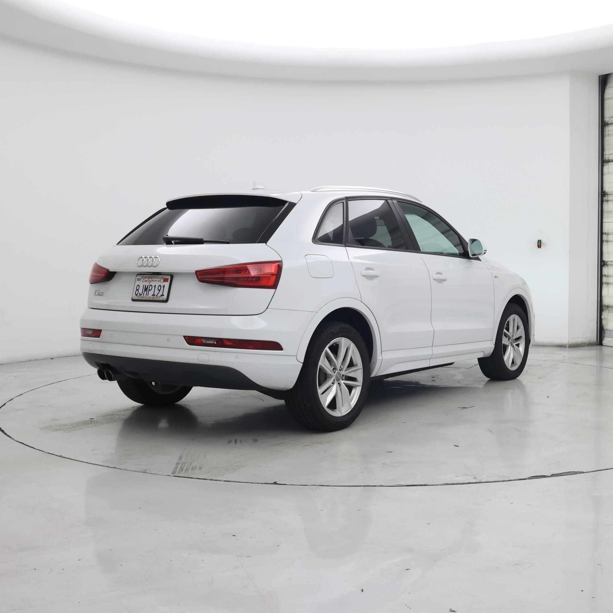 Thumbnail: 2018 Audi Q3 - 8