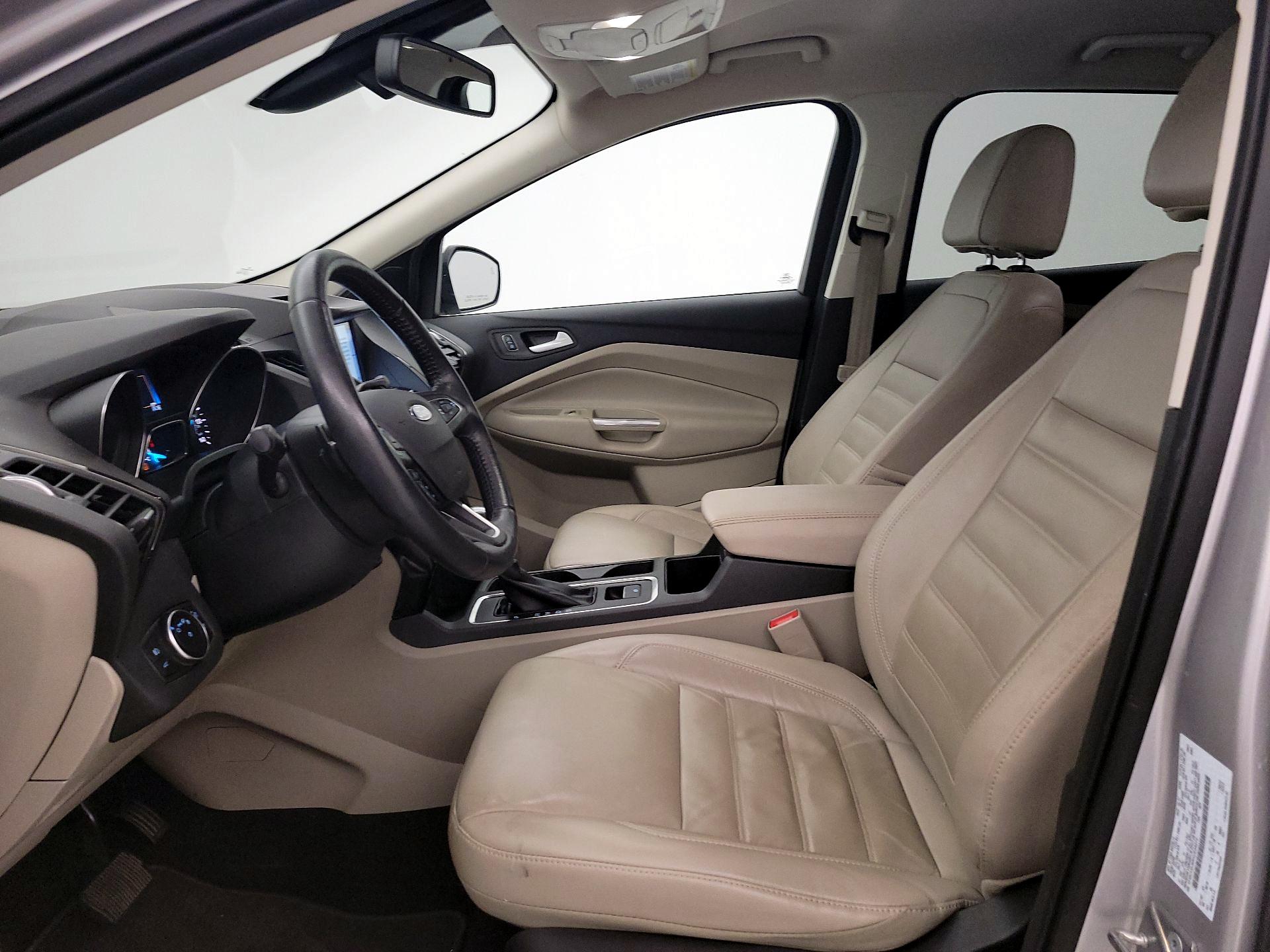 Thumbnail: 2017 Ford Escape - 11