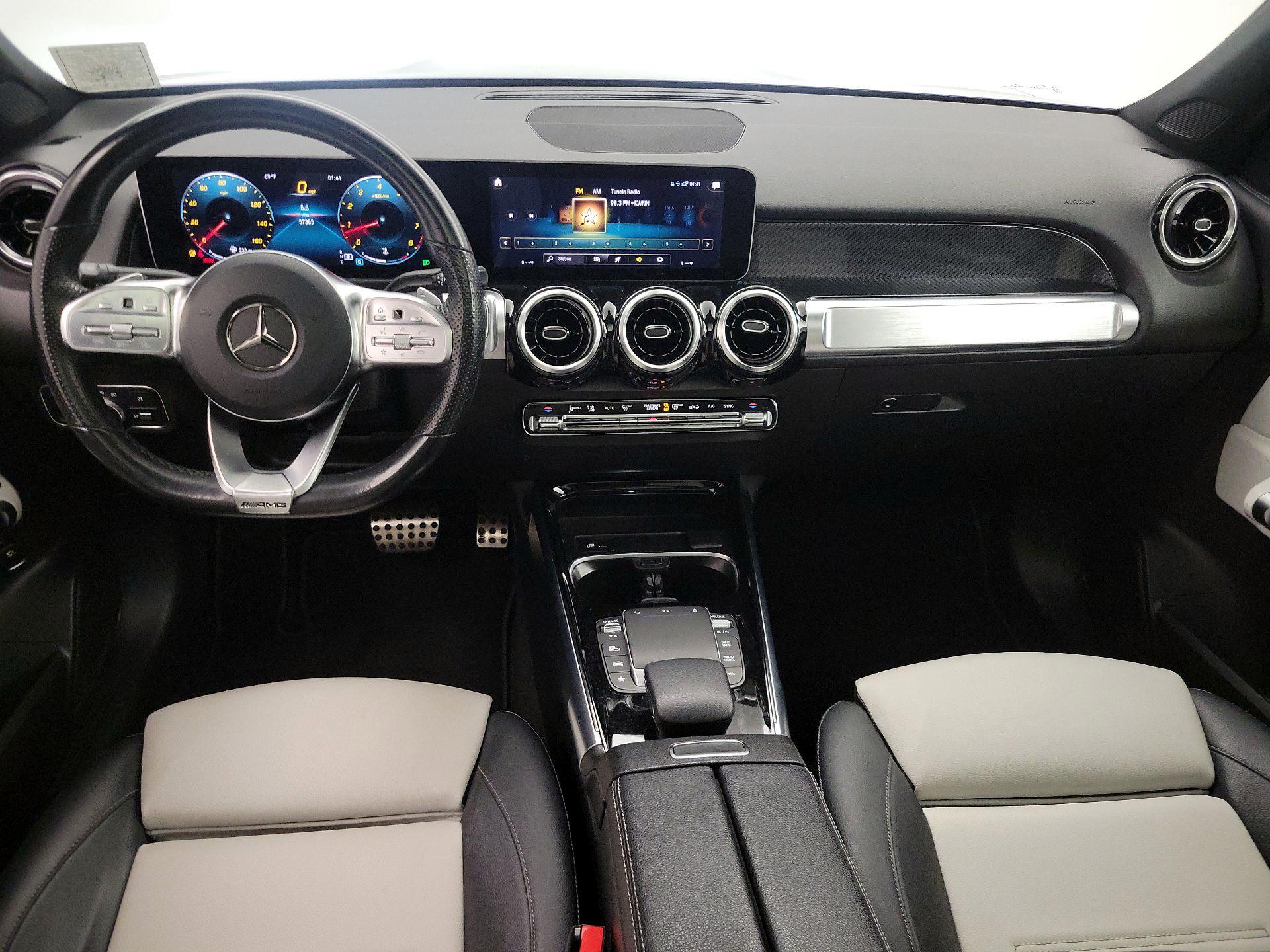 Thumbnail: 2021 Mercedes-Benz GLB - 9