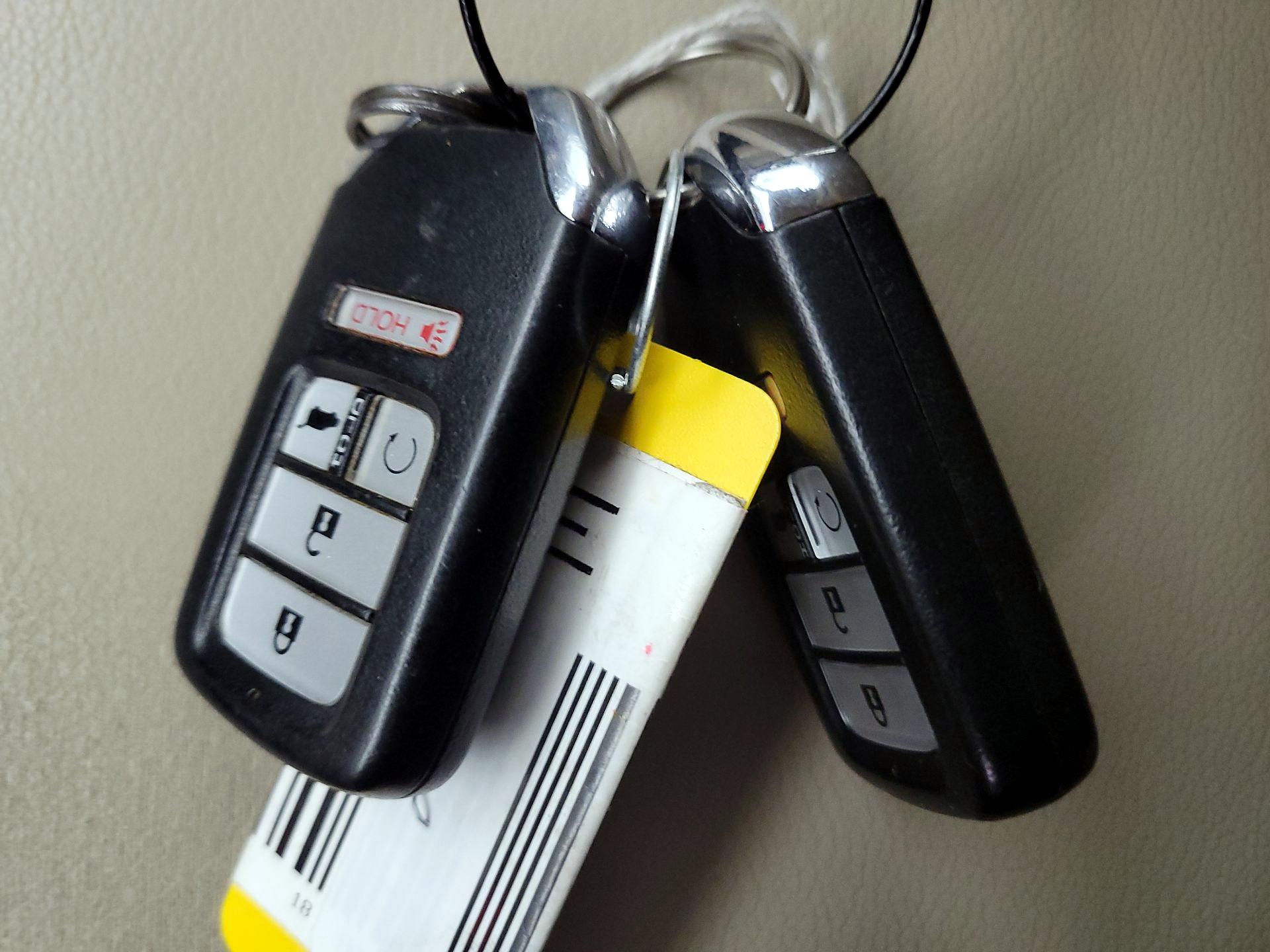 Thumbnail: 2018 Honda CR-V - 20