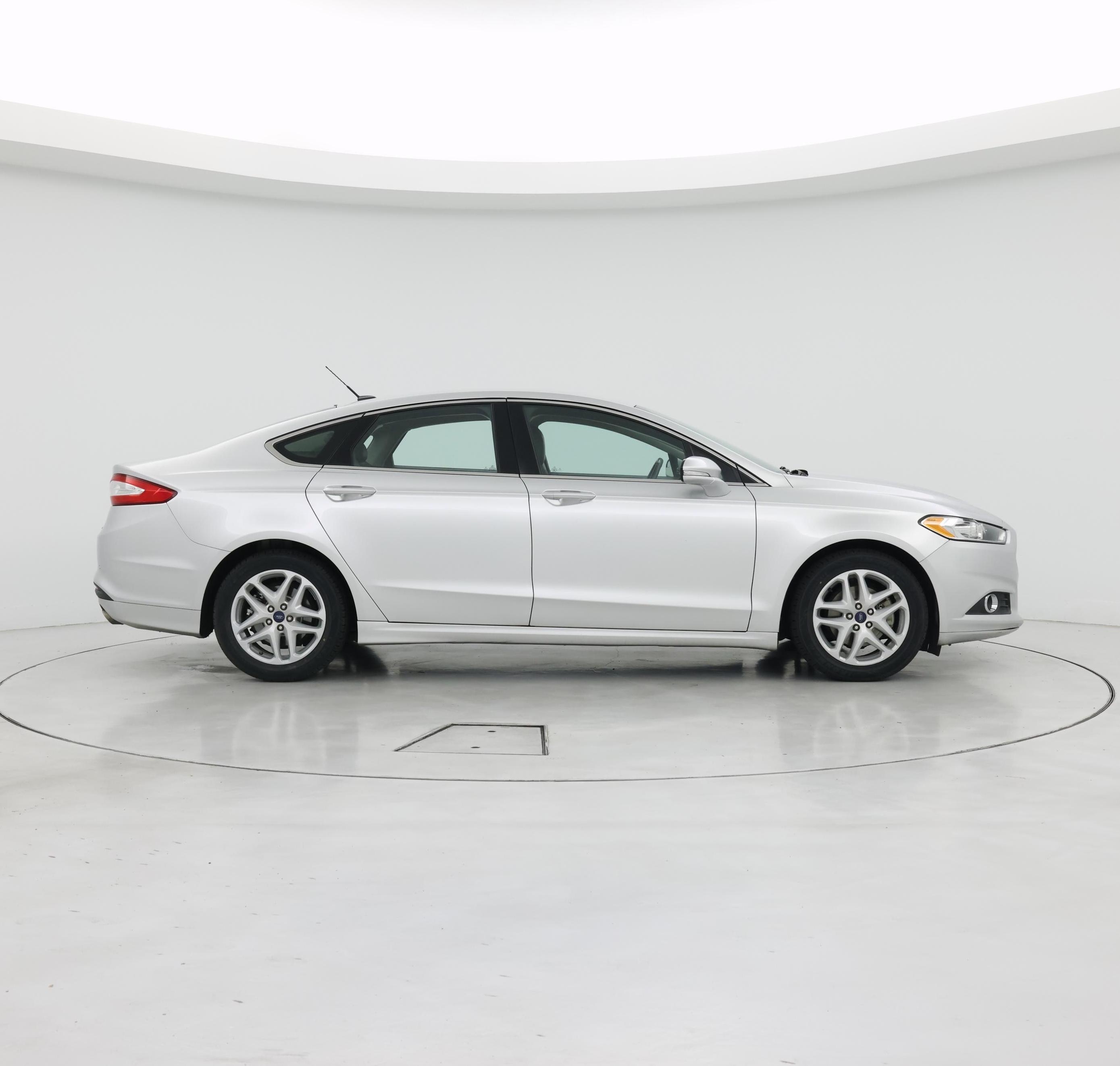 Thumbnail: 2014 Ford Fusion - 7
