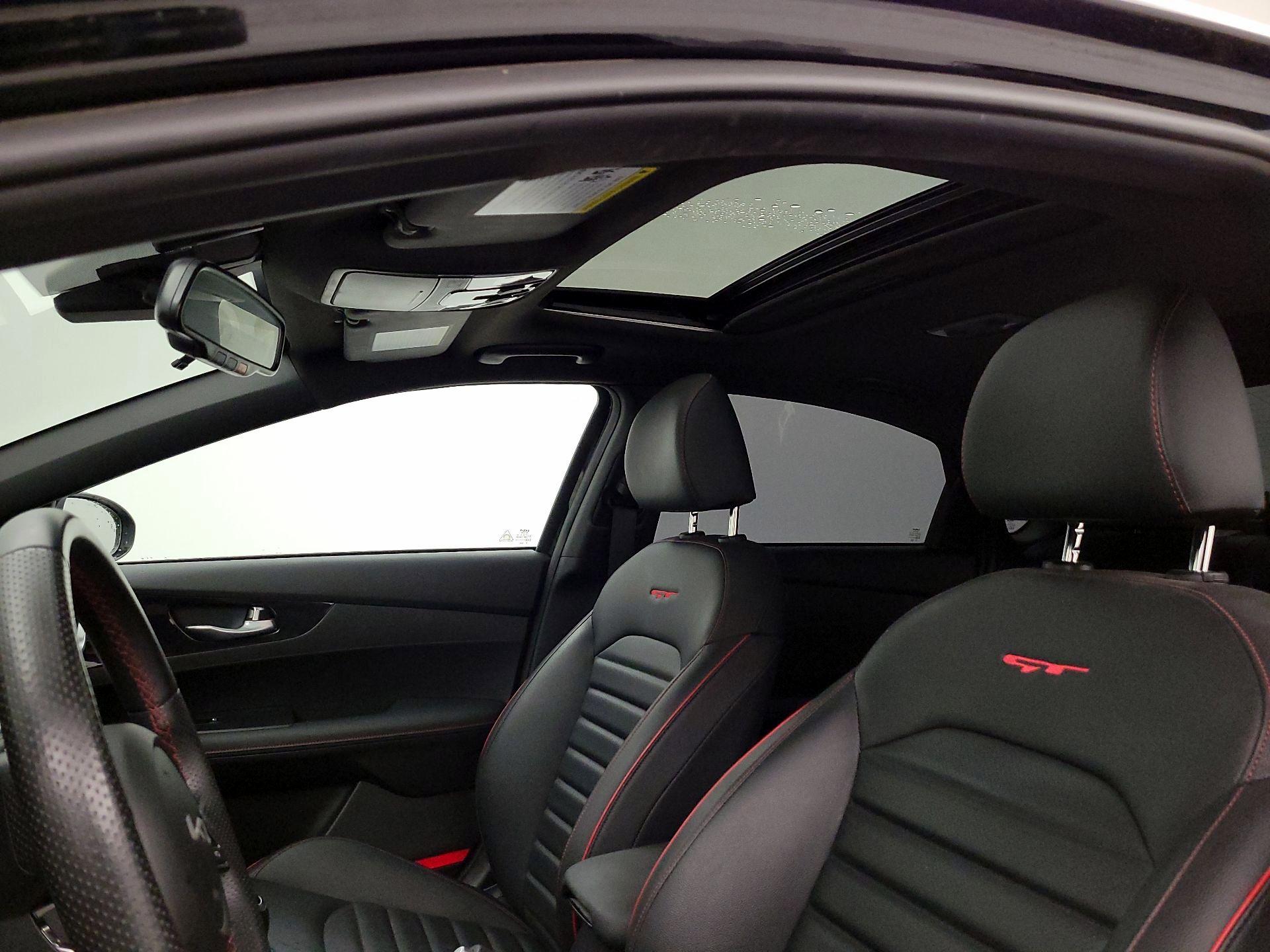 Thumbnail: 2023 Kia Forte - 20