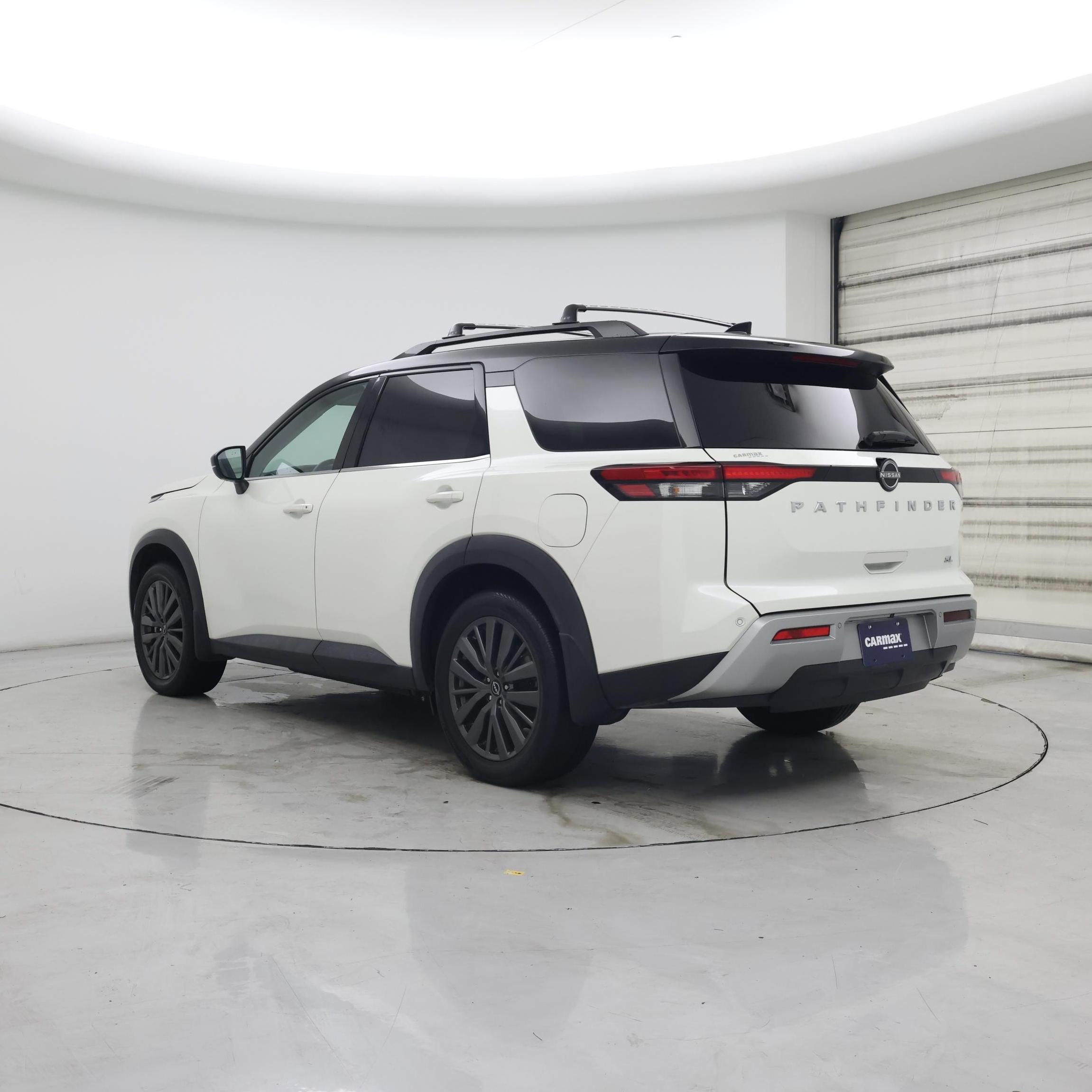 Thumbnail: 2022 Nissan Pathfinder - 2