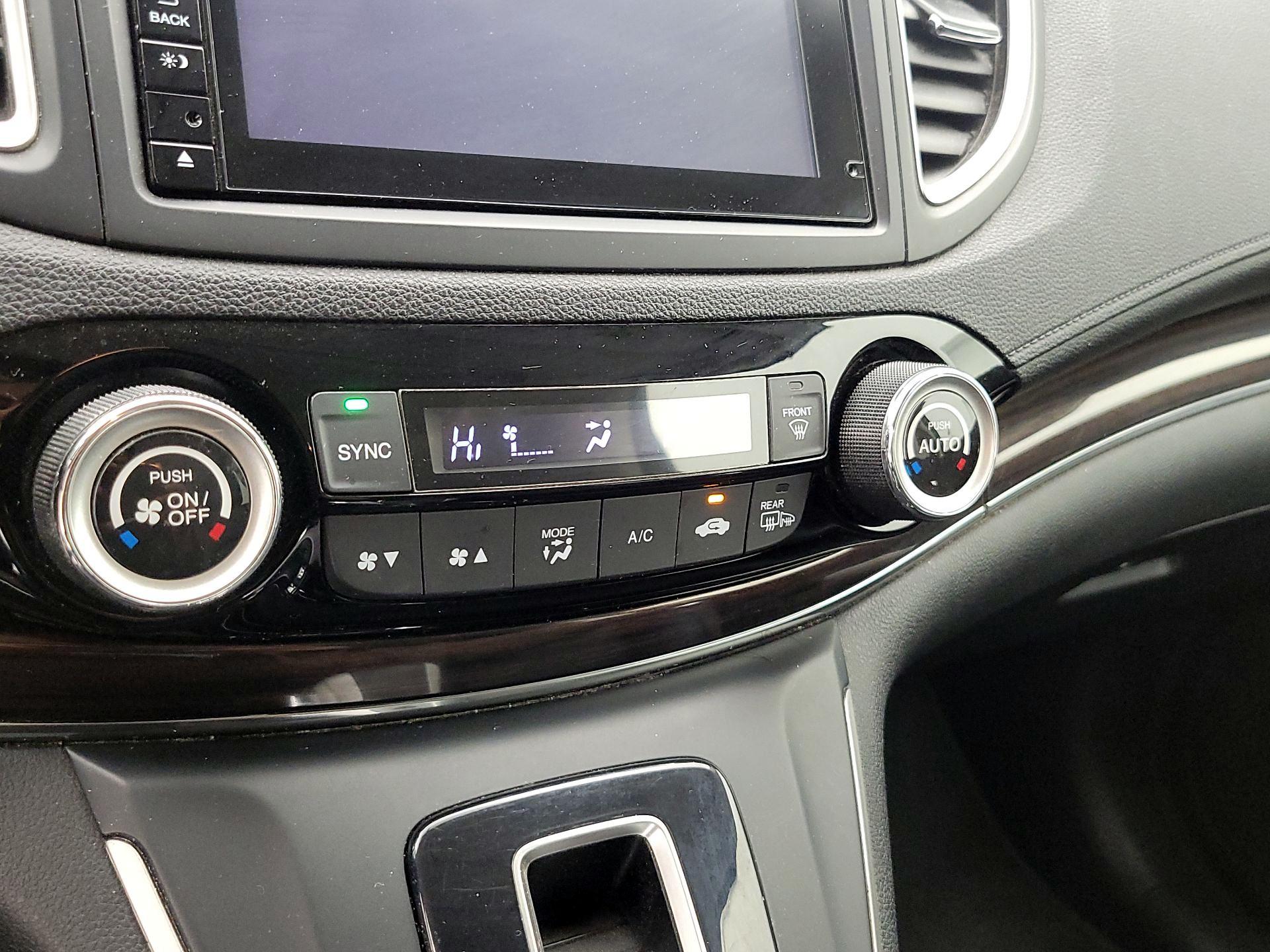 Thumbnail: 2015 Honda CR-V - 16