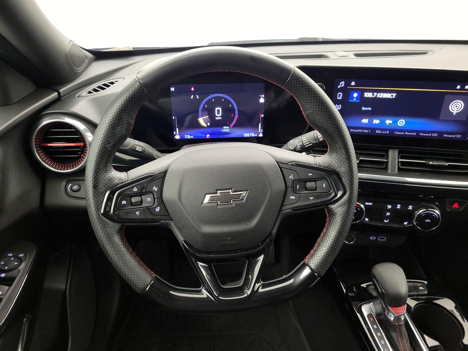 Thumbnail: 2025 Chevrolet Trax - 10
