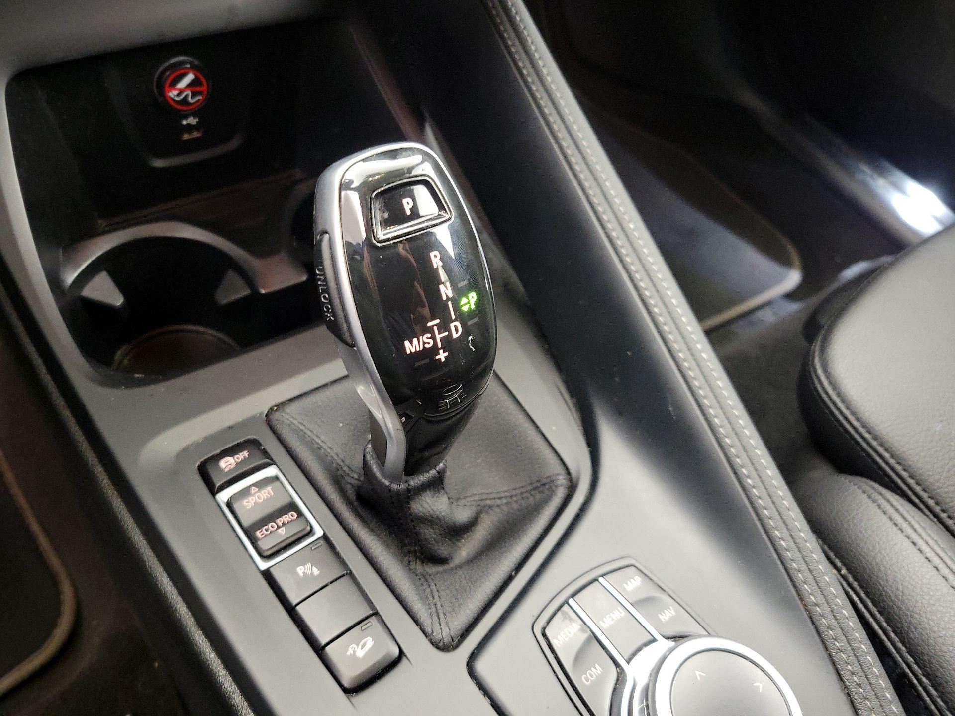 Thumbnail: 2020 BMW X1 - 18