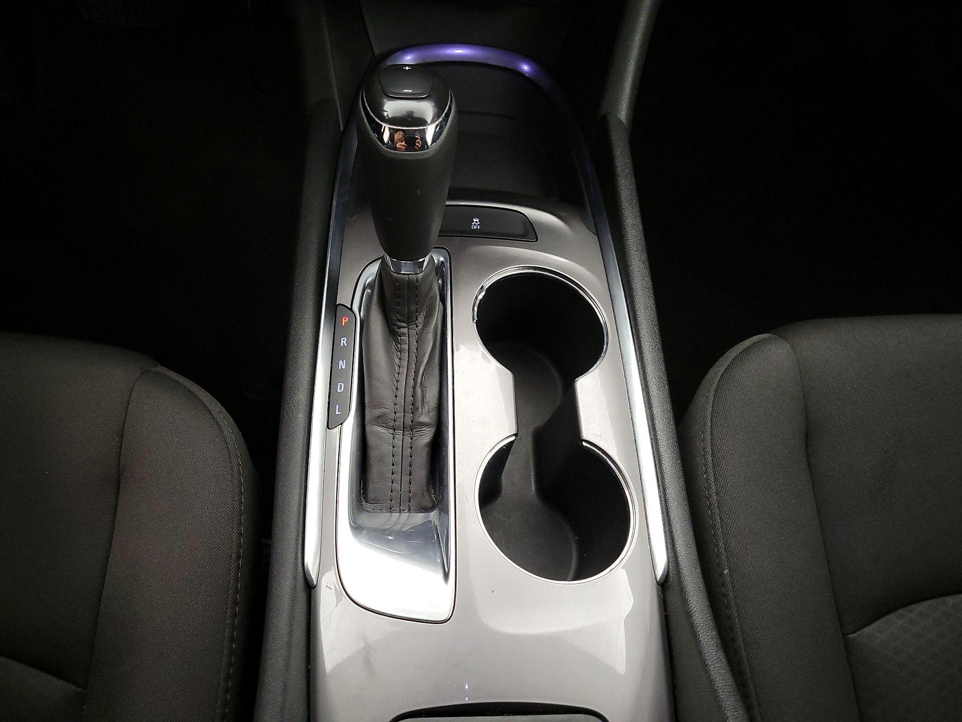 Thumbnail: 2020 Chevrolet Malibu - 17