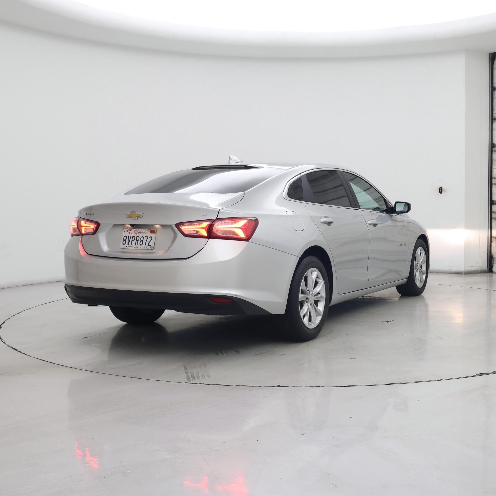 Thumbnail: 2020 Chevrolet Malibu - 8