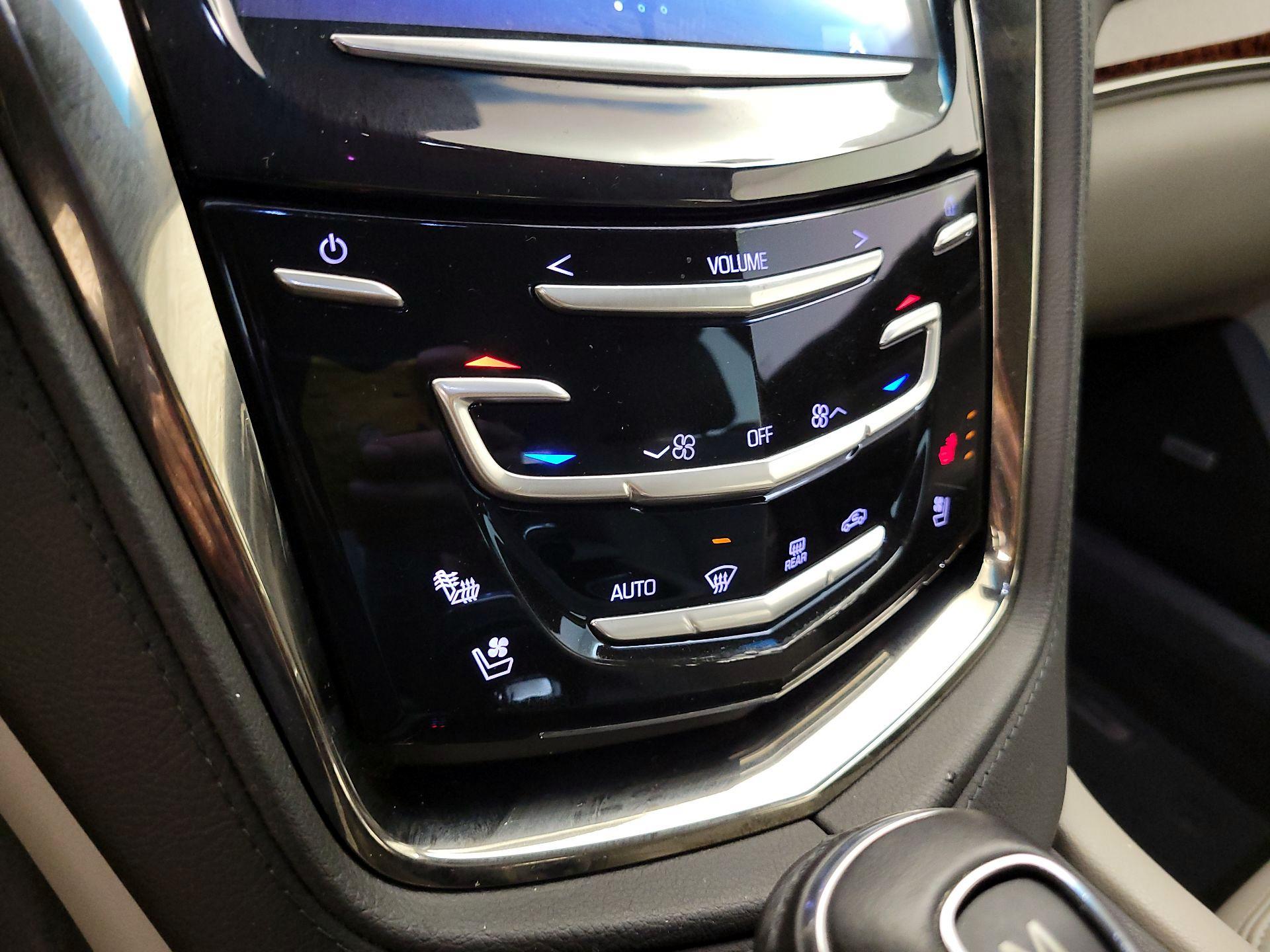 Thumbnail: 2015 Cadillac CTS - 17