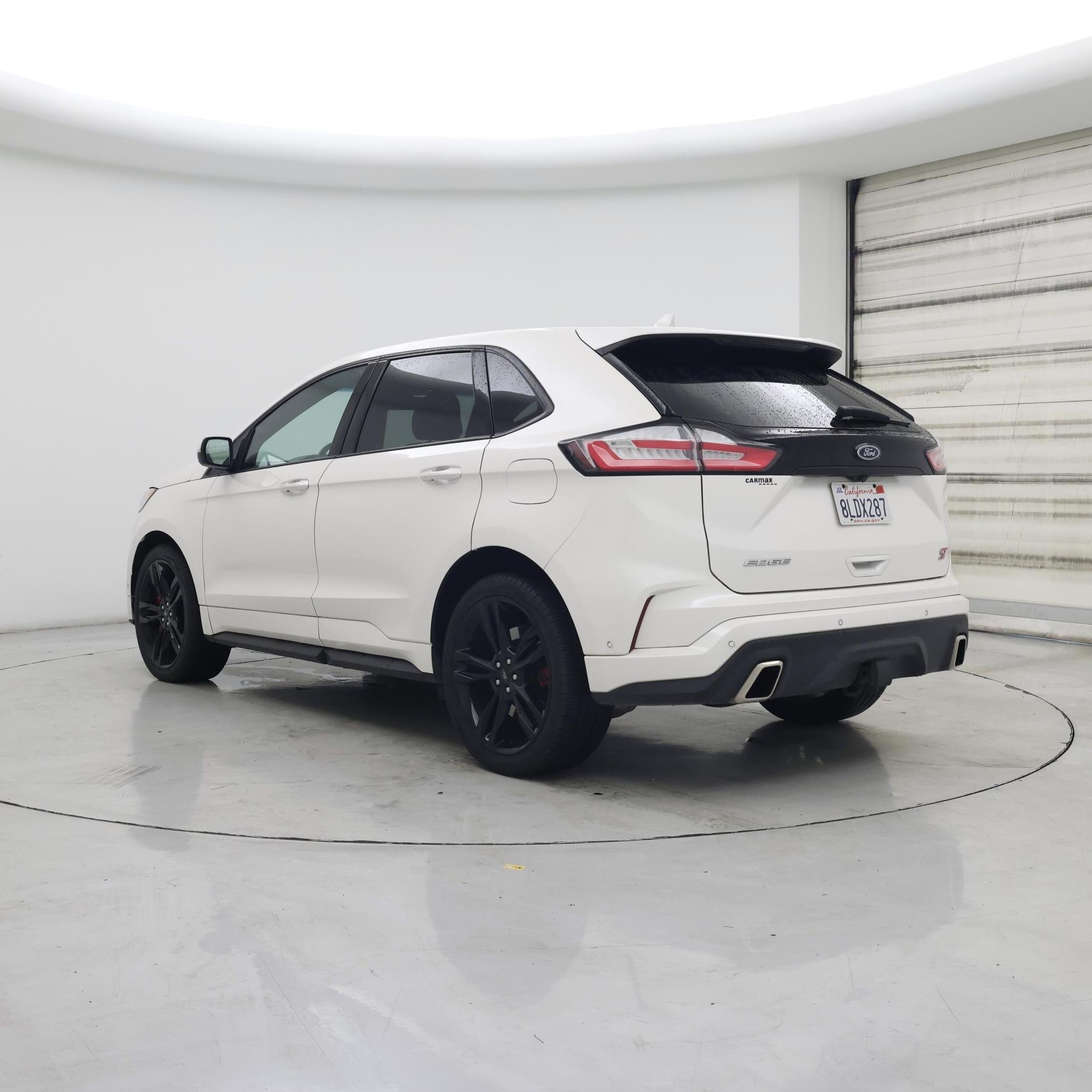 Thumbnail: 2019 Ford Edge - 2