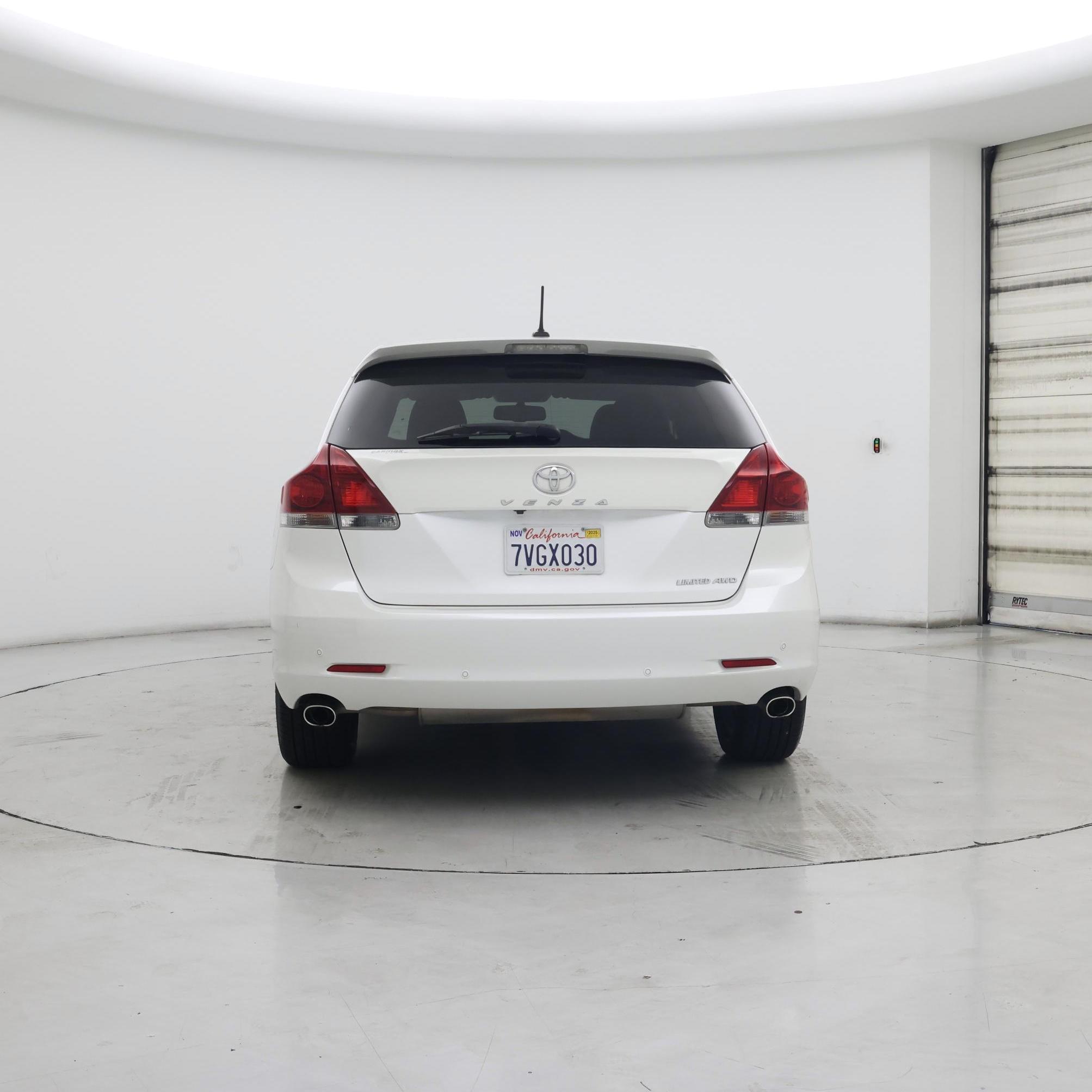 Thumbnail: 2014 Toyota Venza - 6