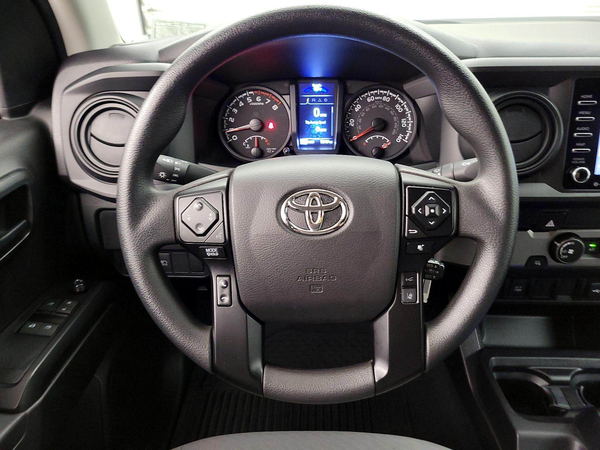 Thumbnail: 2022 Toyota Tacoma - 10