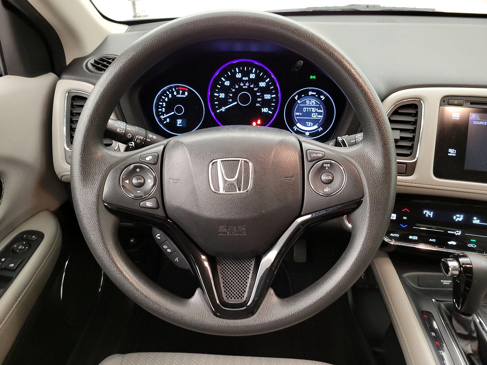 Thumbnail: 2017 Honda HR-V - 10
