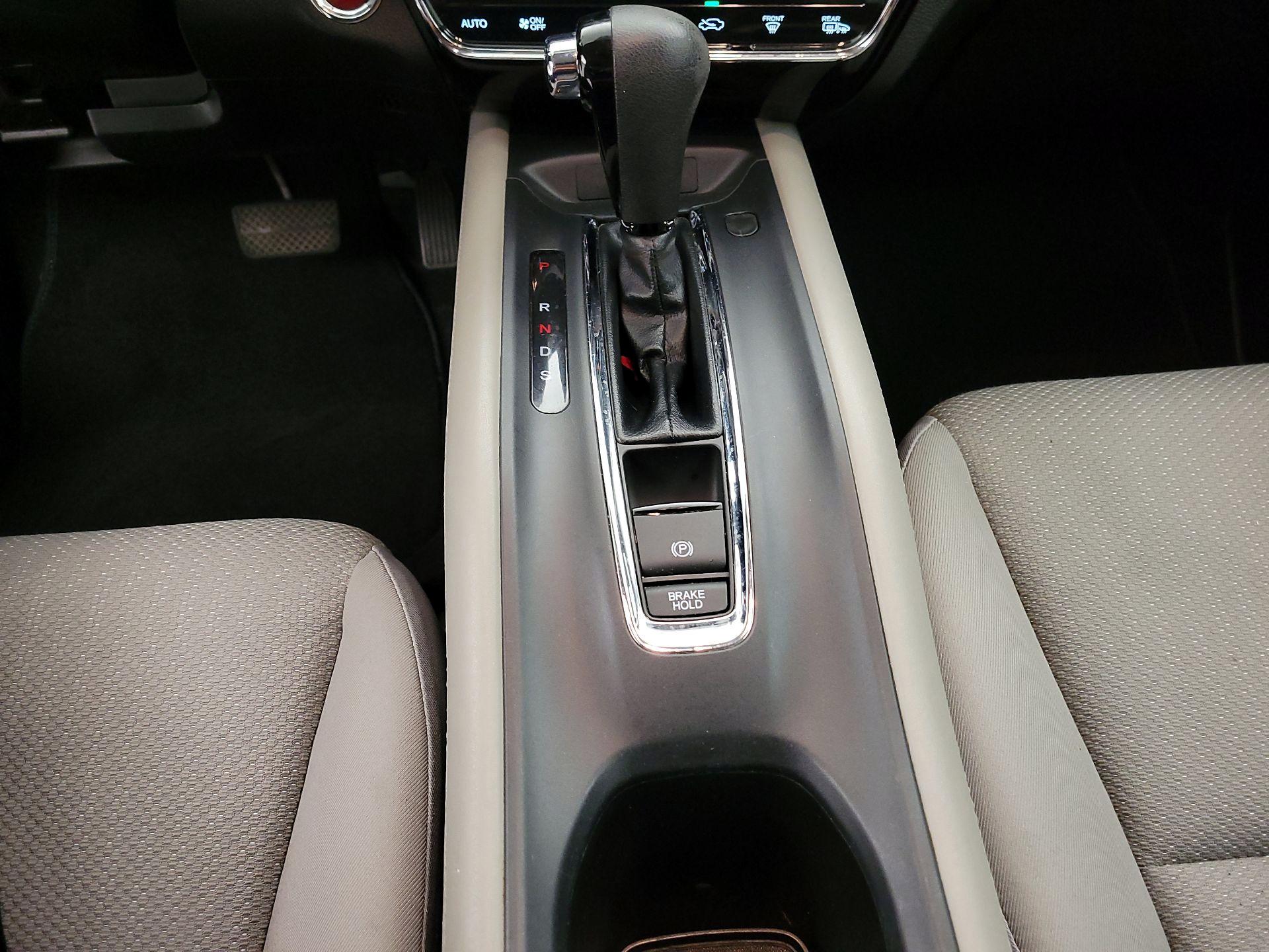 Thumbnail: 2017 Honda HR-V - 17