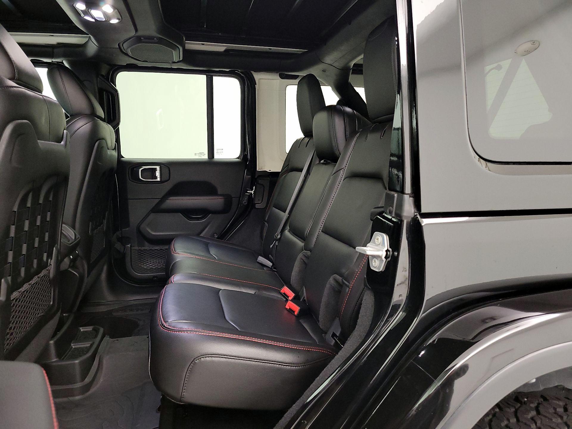 Thumbnail: 2022 Jeep Wrangler - 20