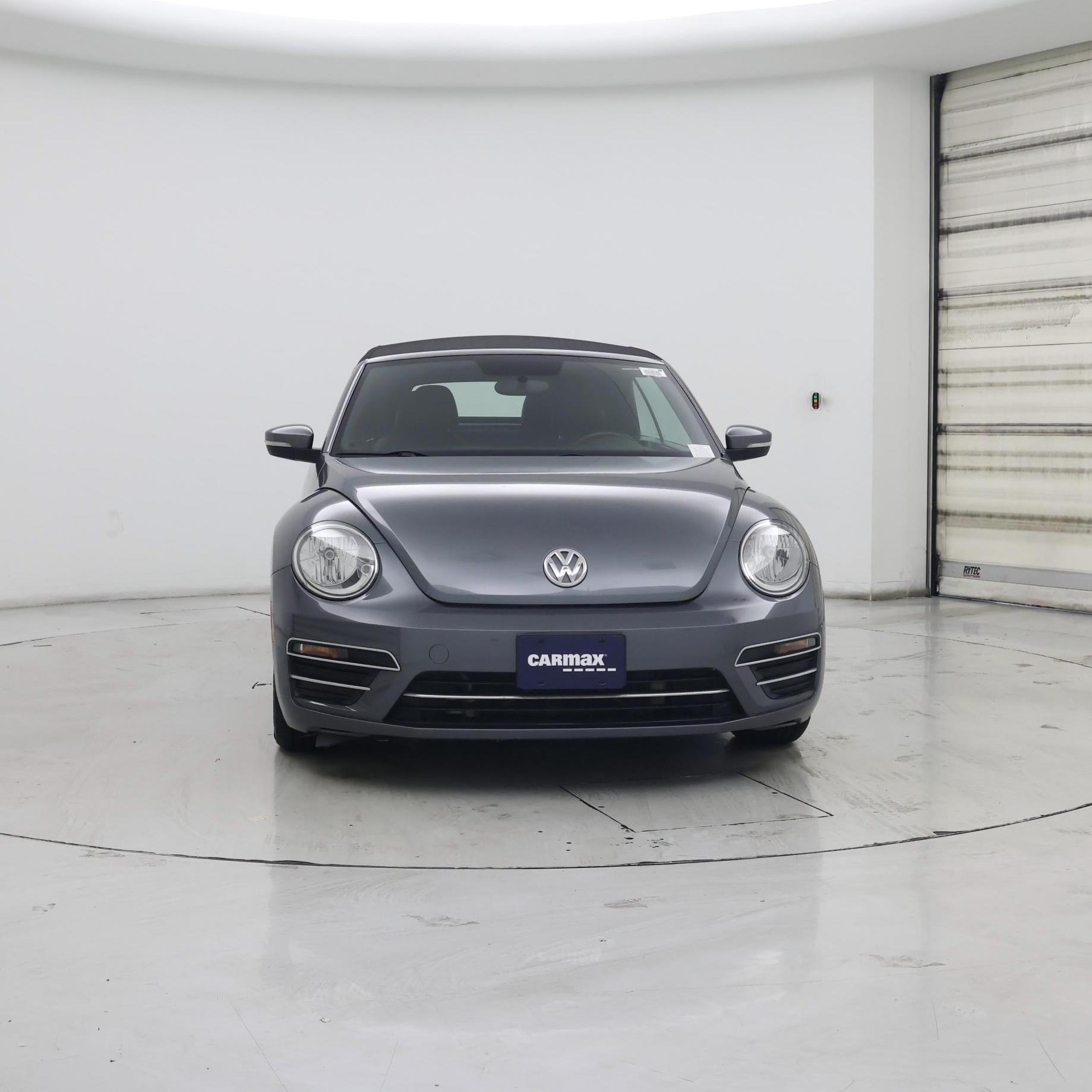 Thumbnail: 2018 Volkswagen Beetle - 5