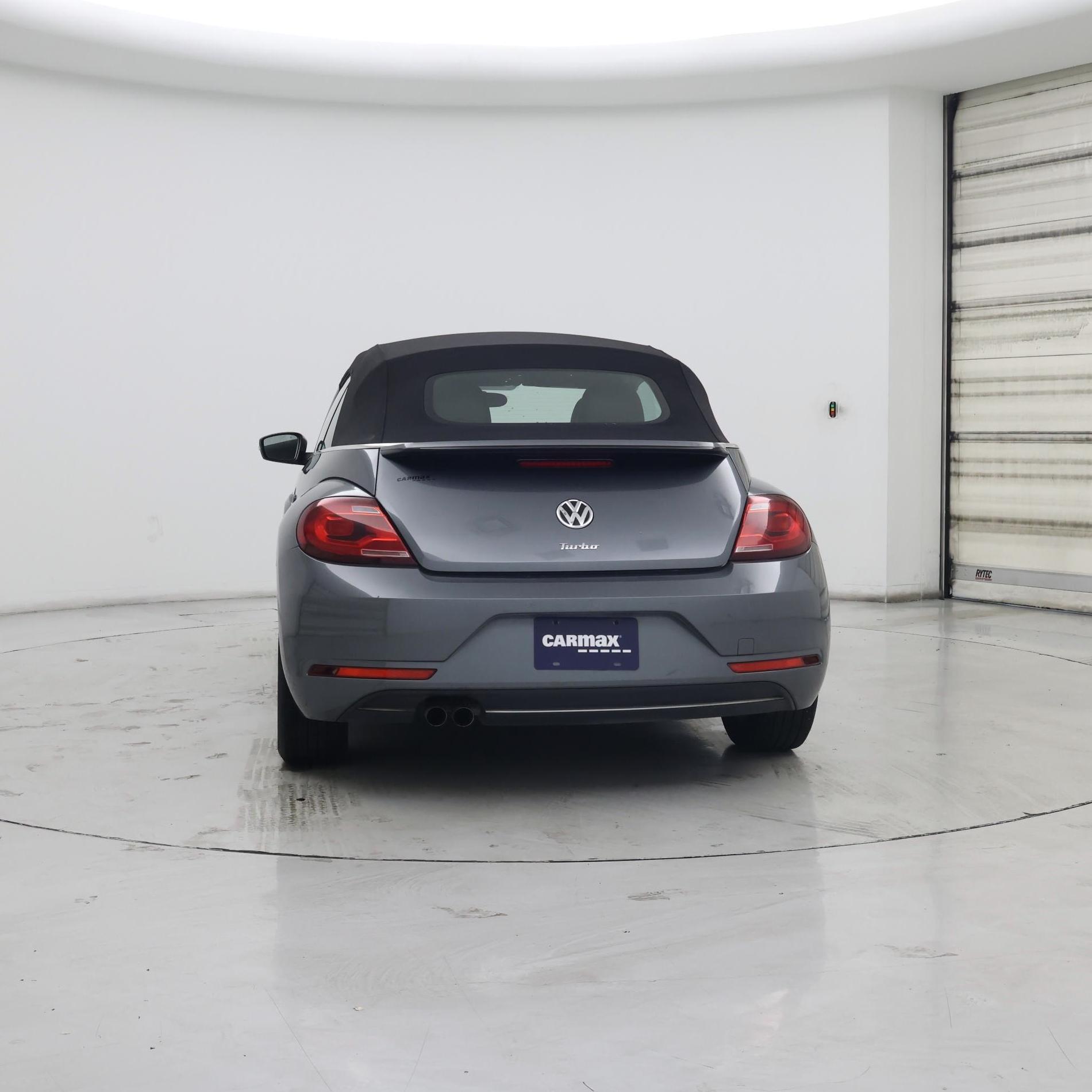 Thumbnail: 2018 Volkswagen Beetle - 6