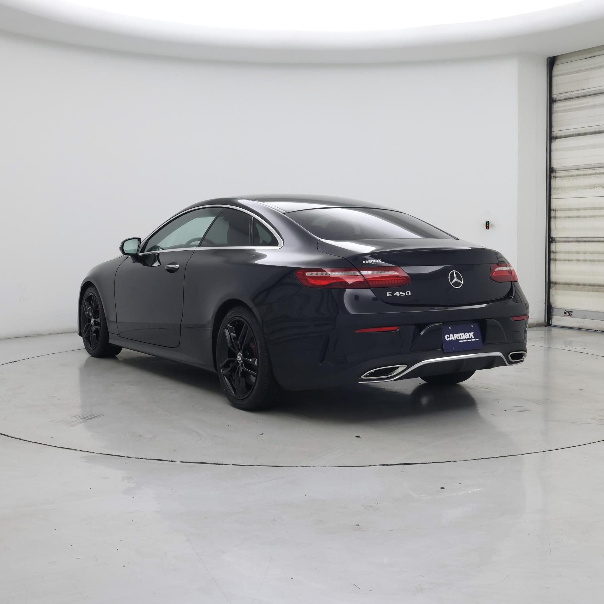 Thumbnail: 2019 Mercedes-Benz E-Class - 2