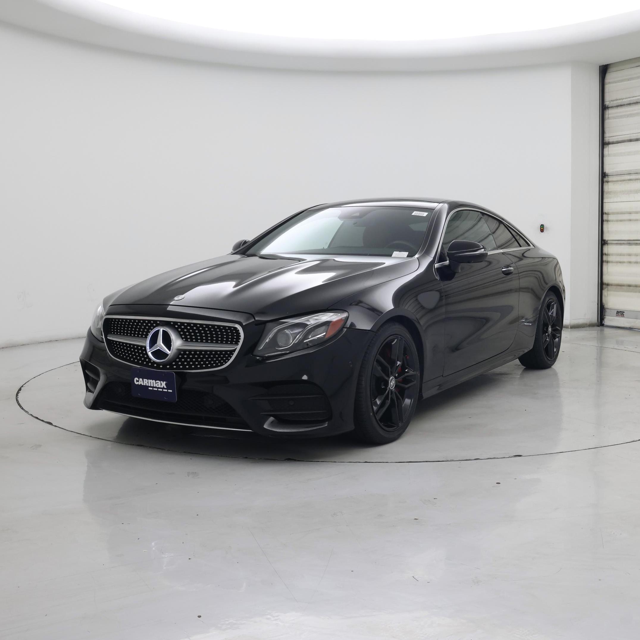 Thumbnail: 2019 Mercedes-Benz E-Class - 4