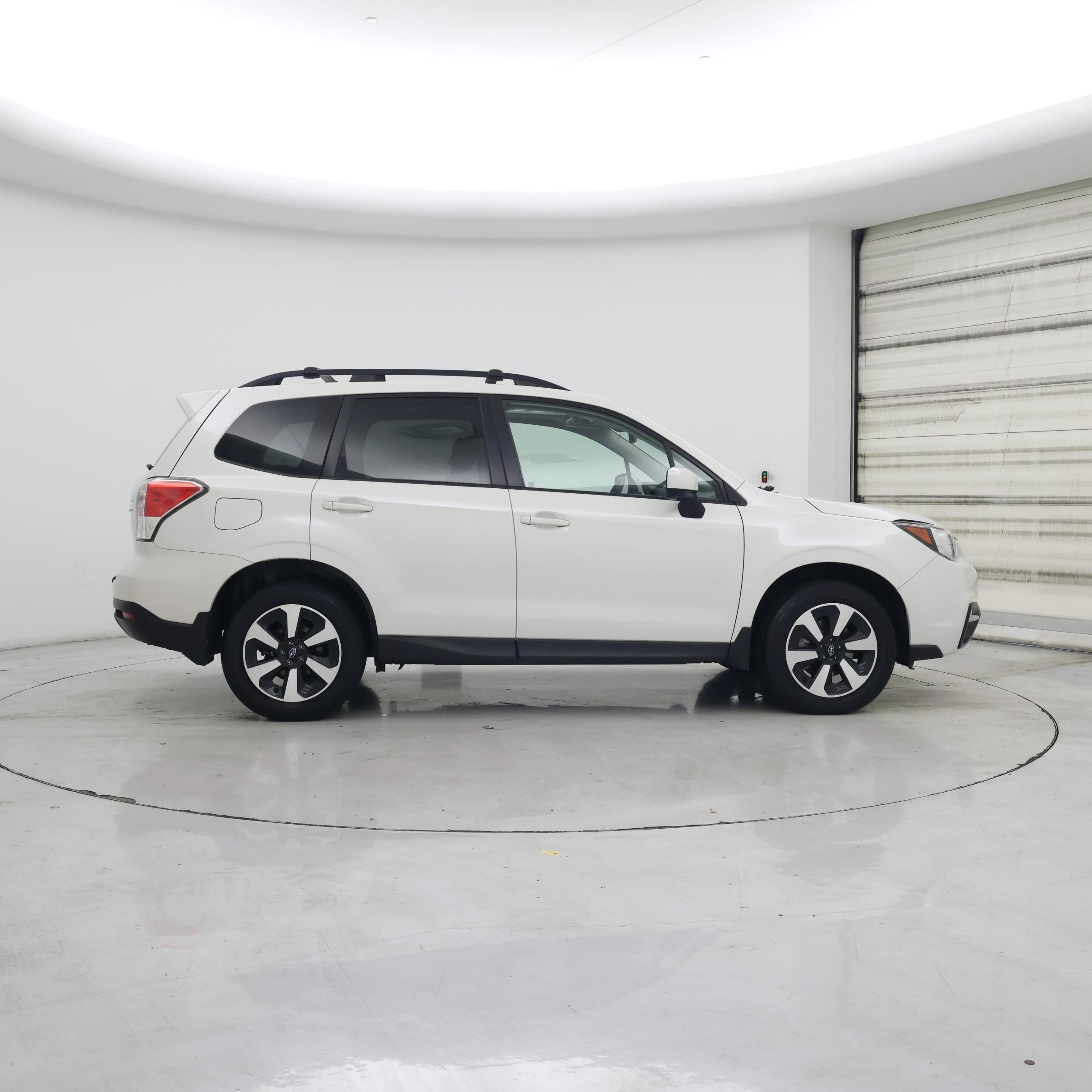 Thumbnail: 2018 Subaru Forester - 7