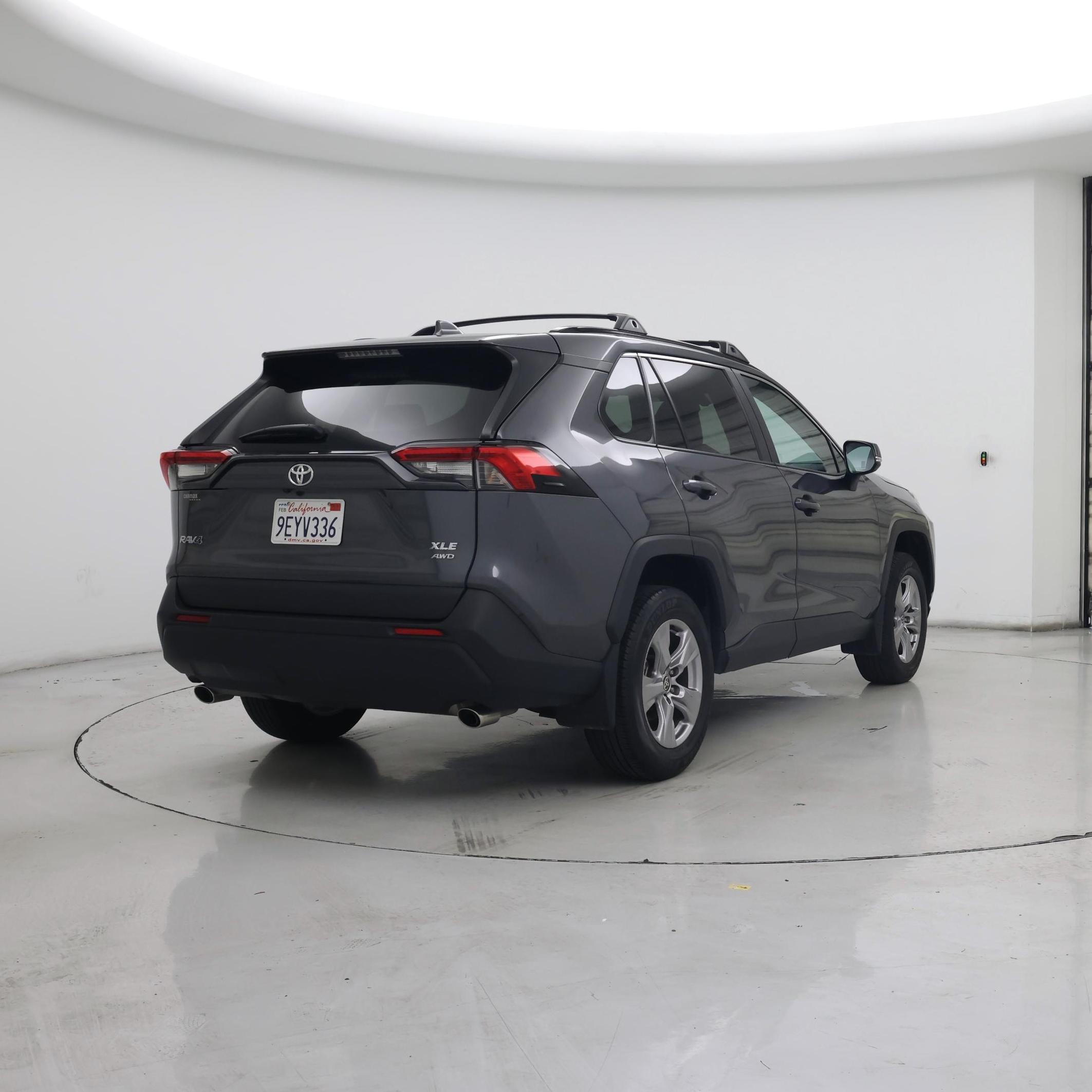Thumbnail: 2023 Toyota RAV4 - 8