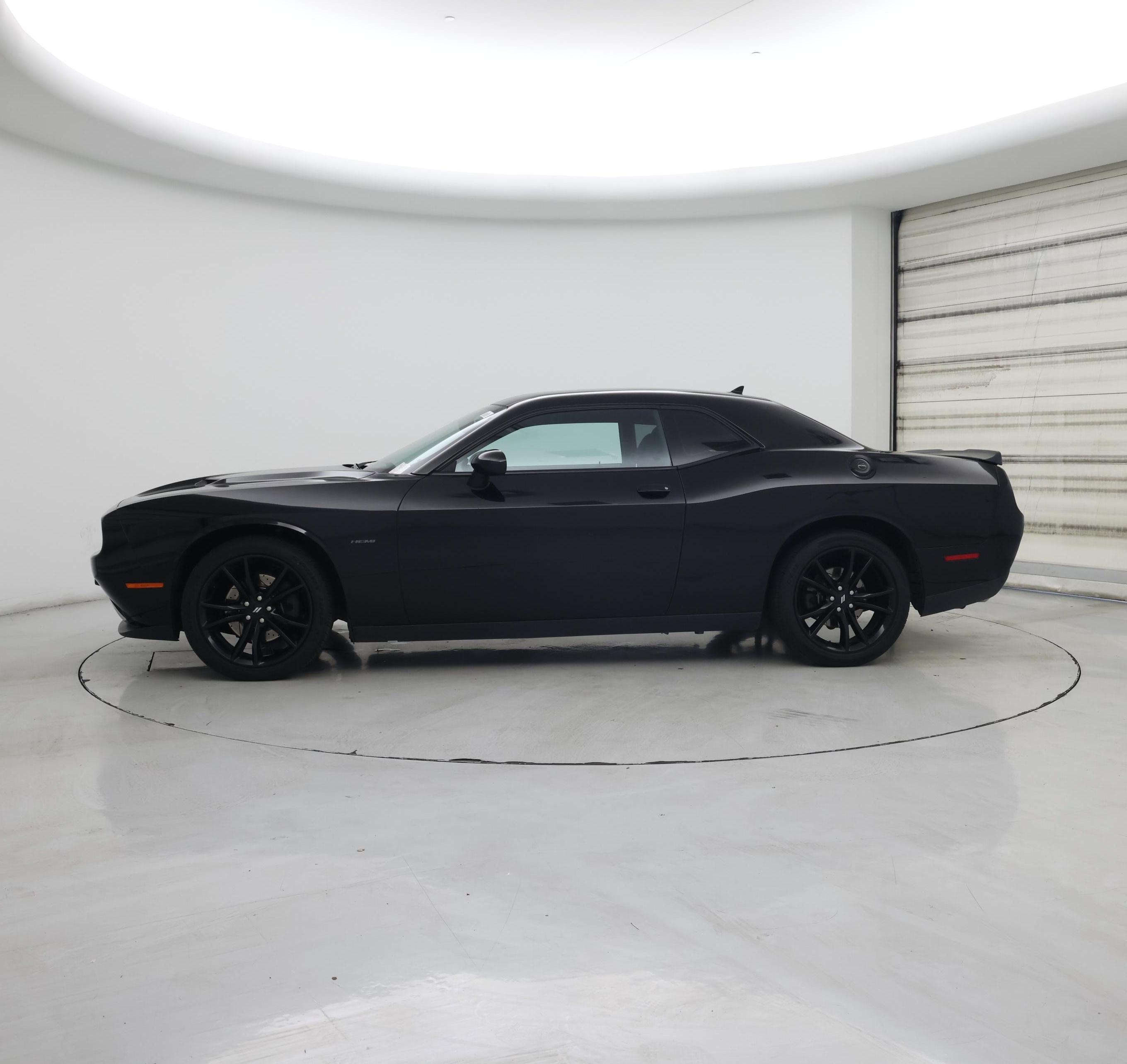 Thumbnail: 2017 Dodge Challenger - 3