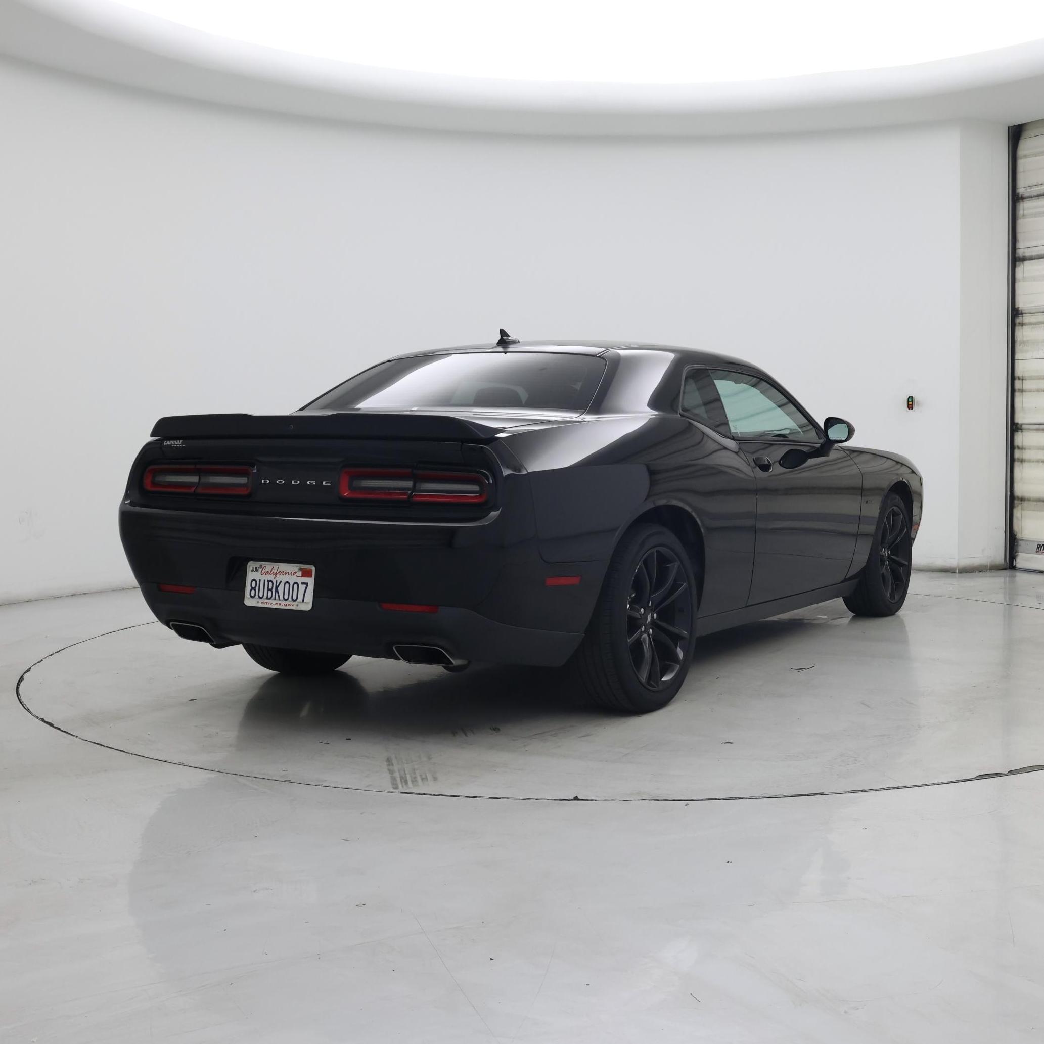 Thumbnail: 2017 Dodge Challenger - 8