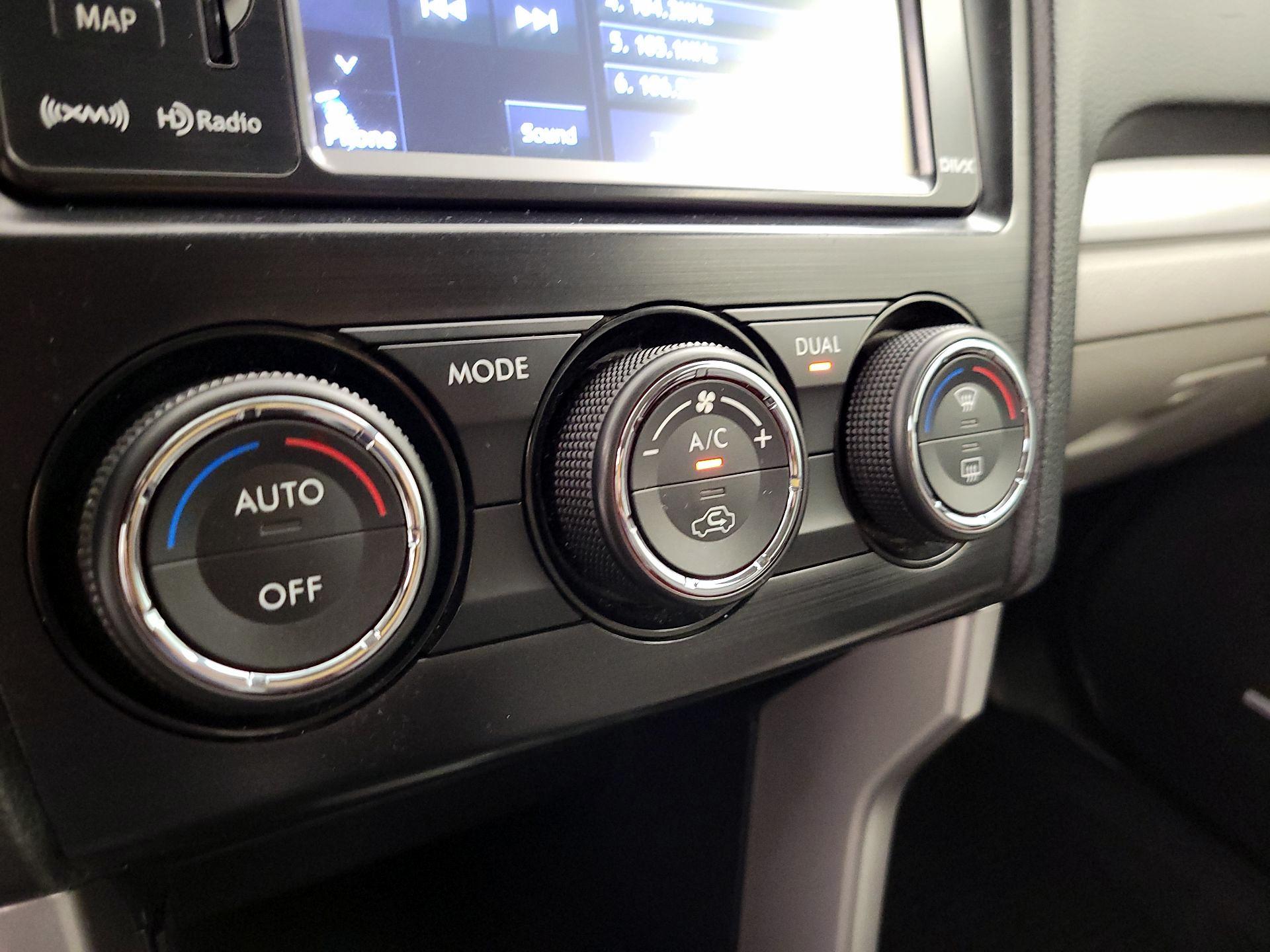 Thumbnail: 2015 Subaru Forester - 17
