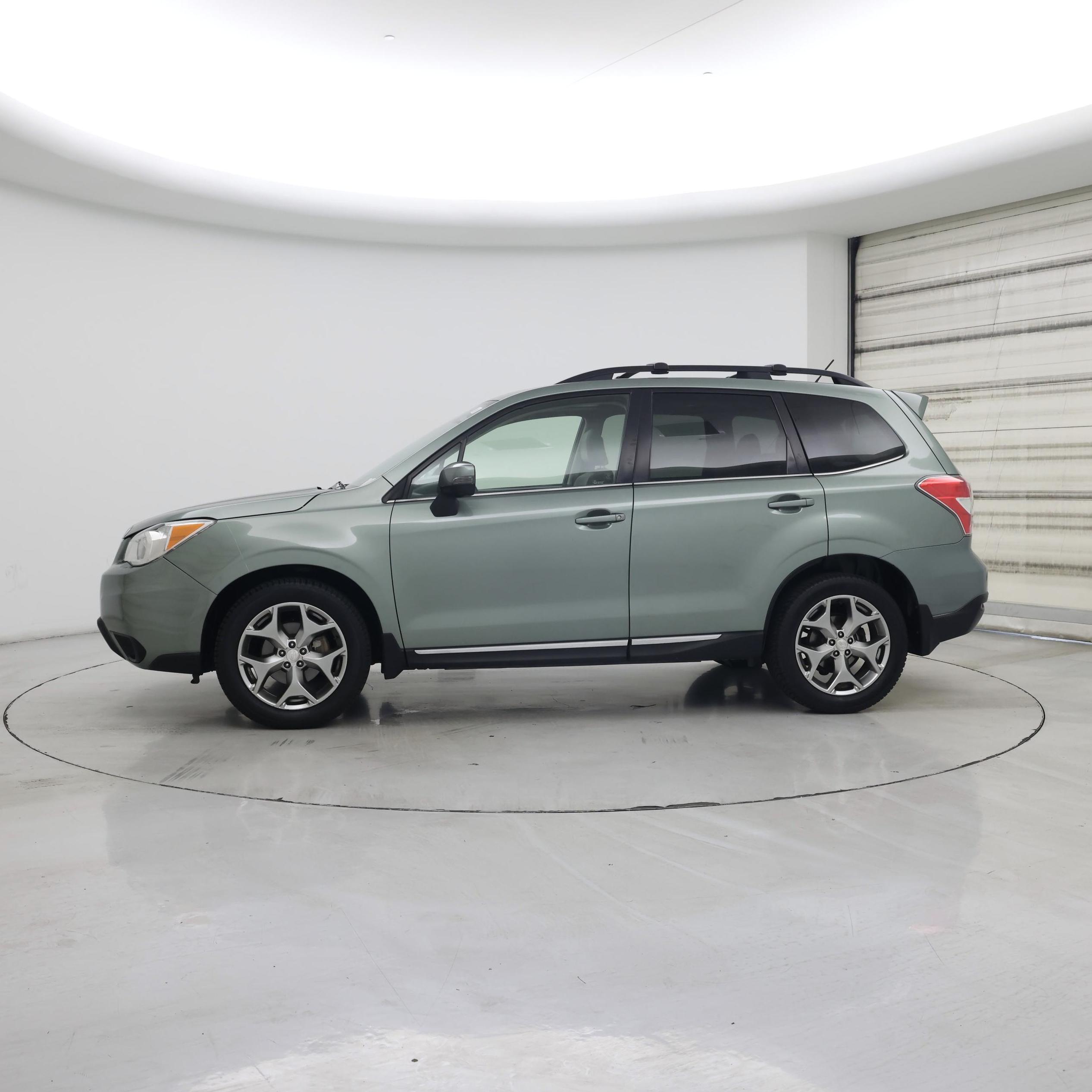 Thumbnail: 2015 Subaru Forester - 3