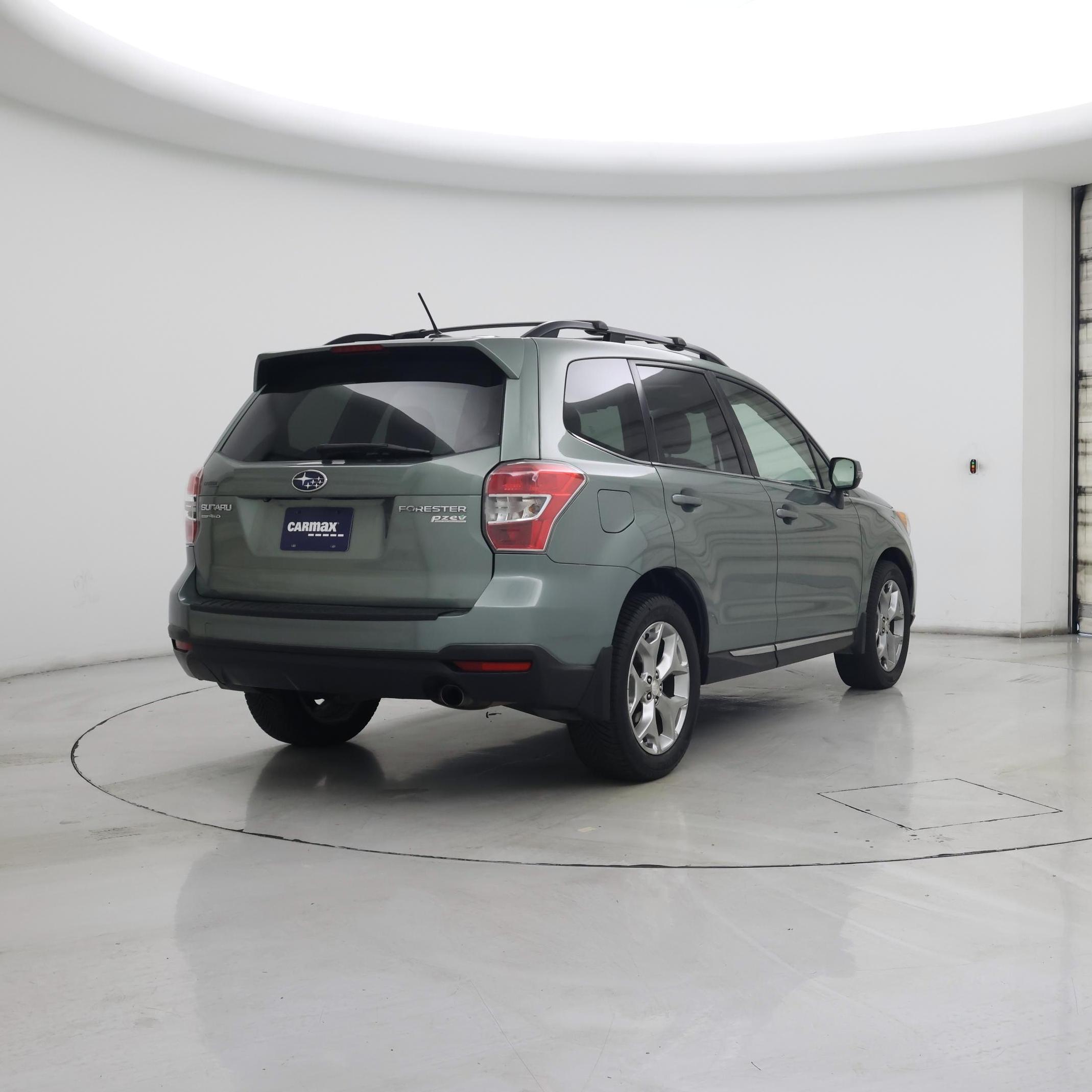 Thumbnail: 2015 Subaru Forester - 8