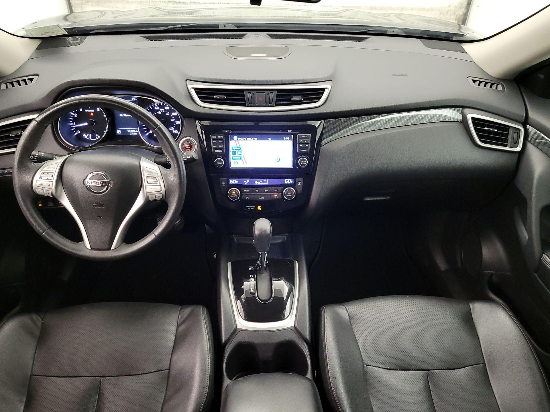 Thumbnail: 2016 Nissan Rogue - 9