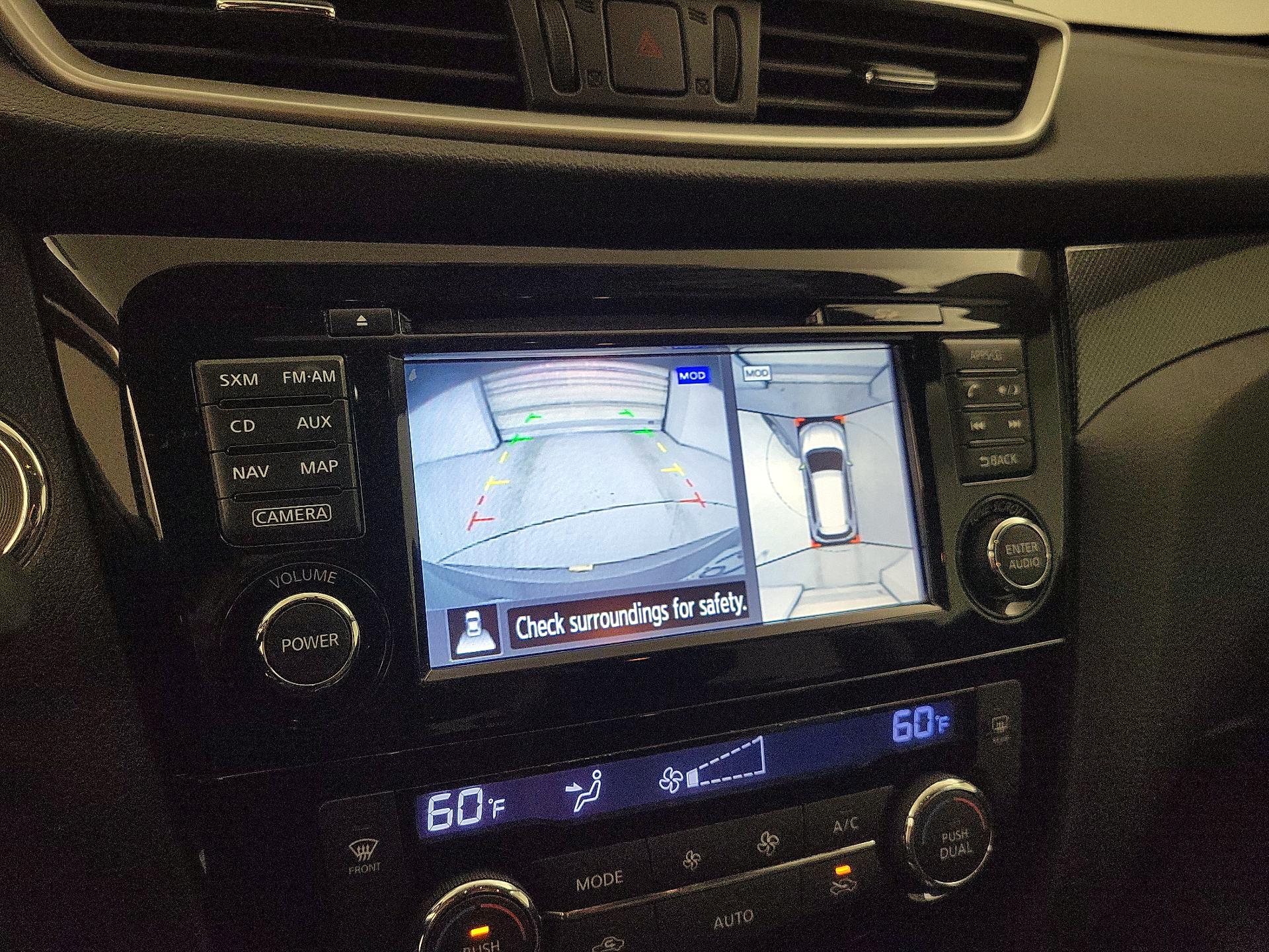 Thumbnail: 2016 Nissan Rogue - 15