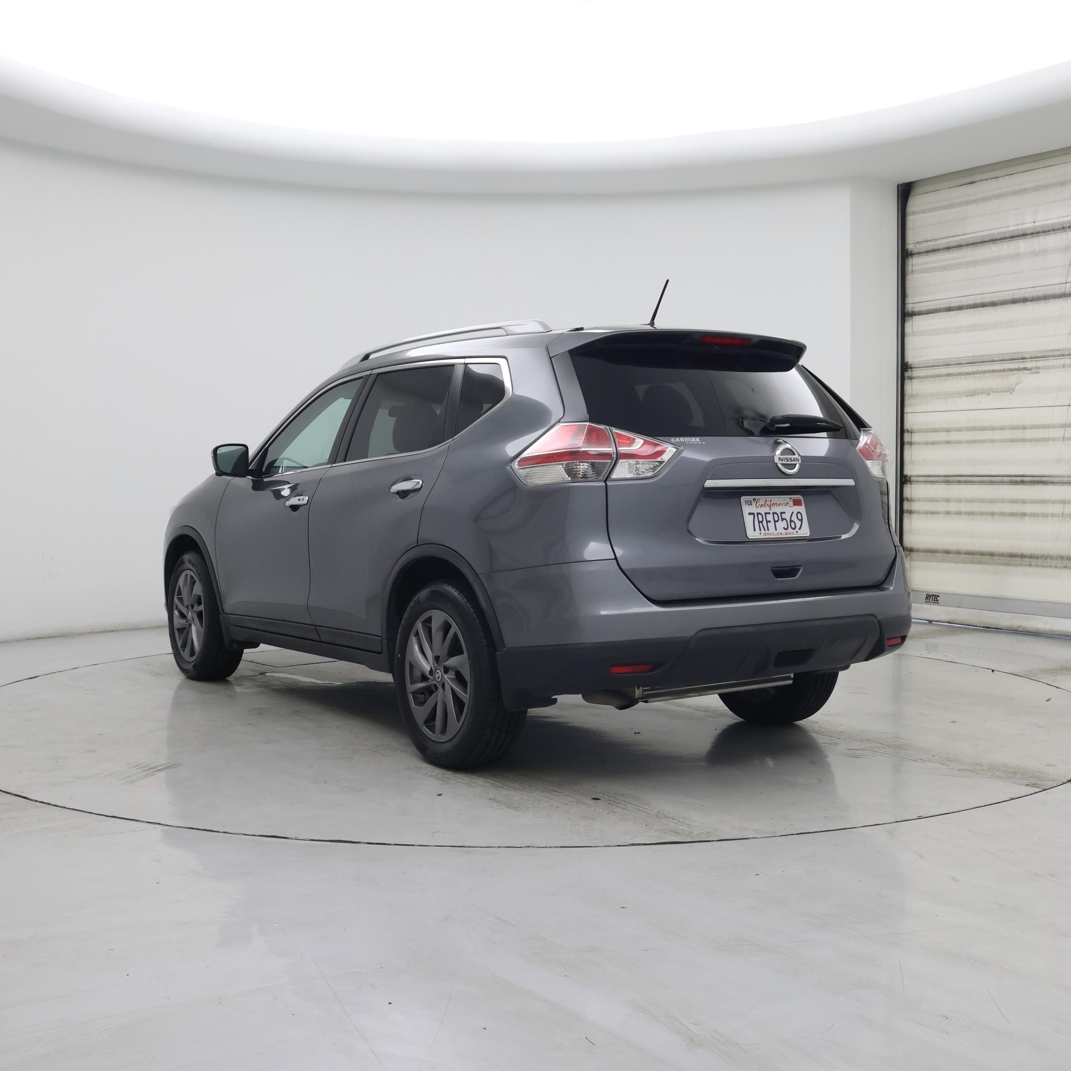 Thumbnail: 2016 Nissan Rogue - 2
