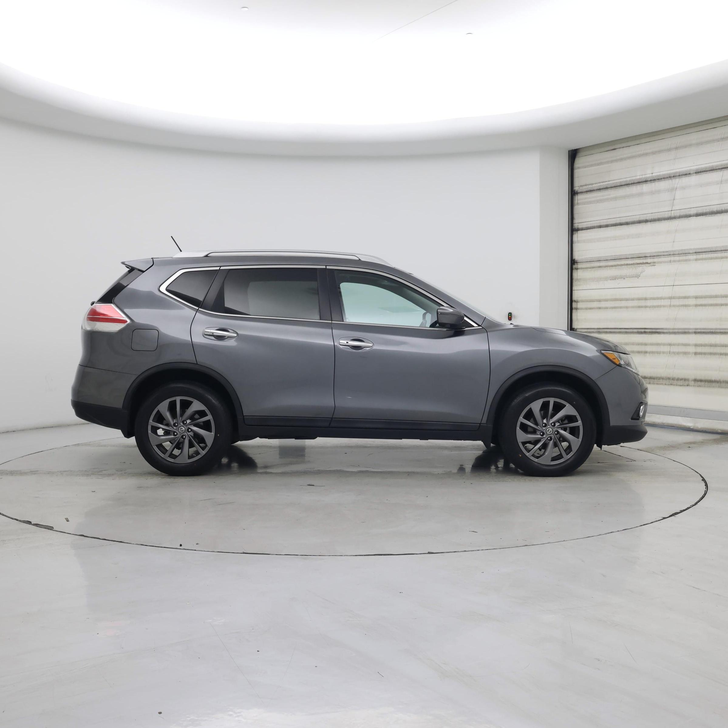 Thumbnail: 2016 Nissan Rogue - 7